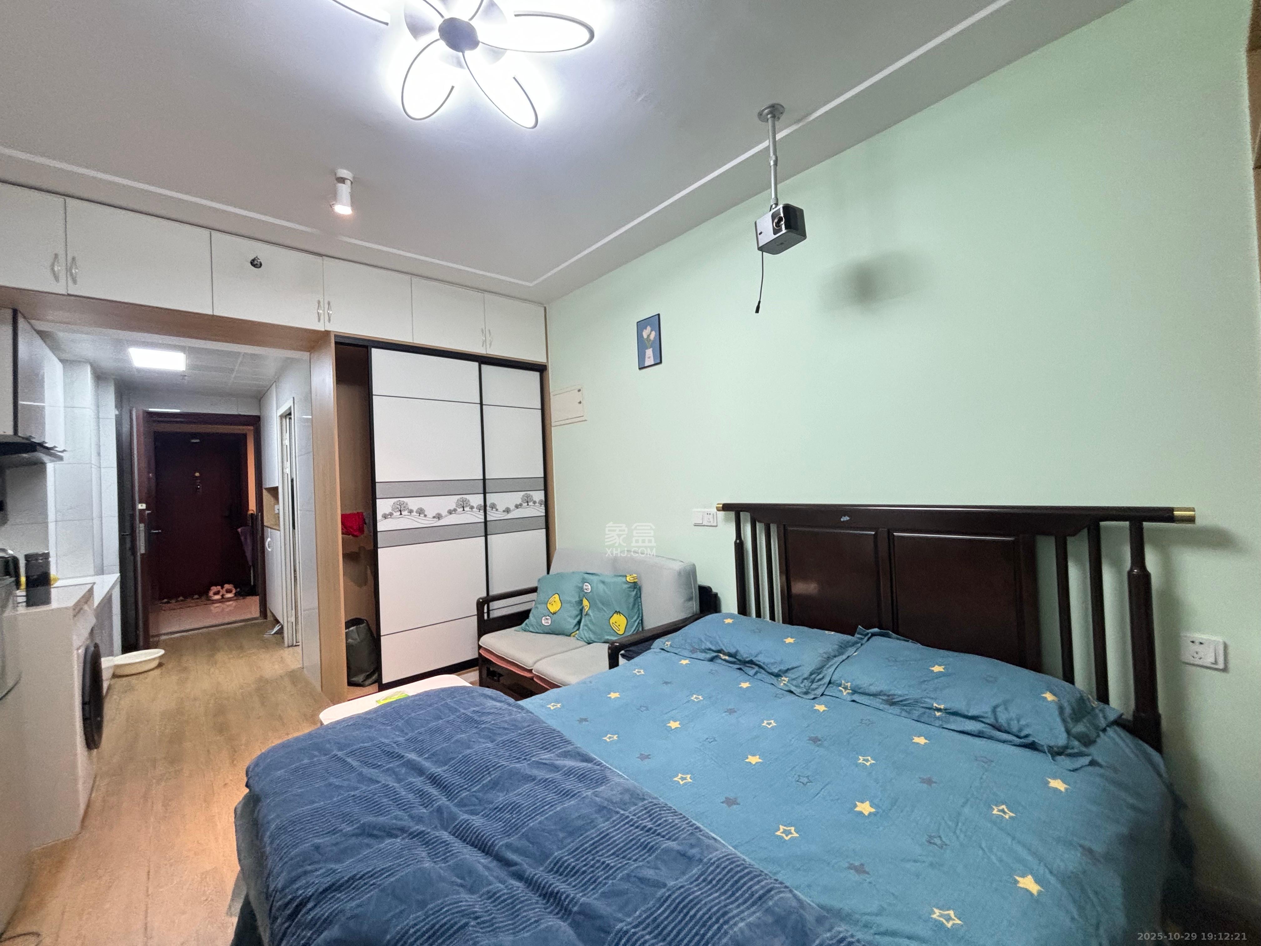 碧桂园城市之光 1室1厅1卫 1500.0元/月 碧桂园城市之光 1室1厅1卫 1500.0元/月室内图