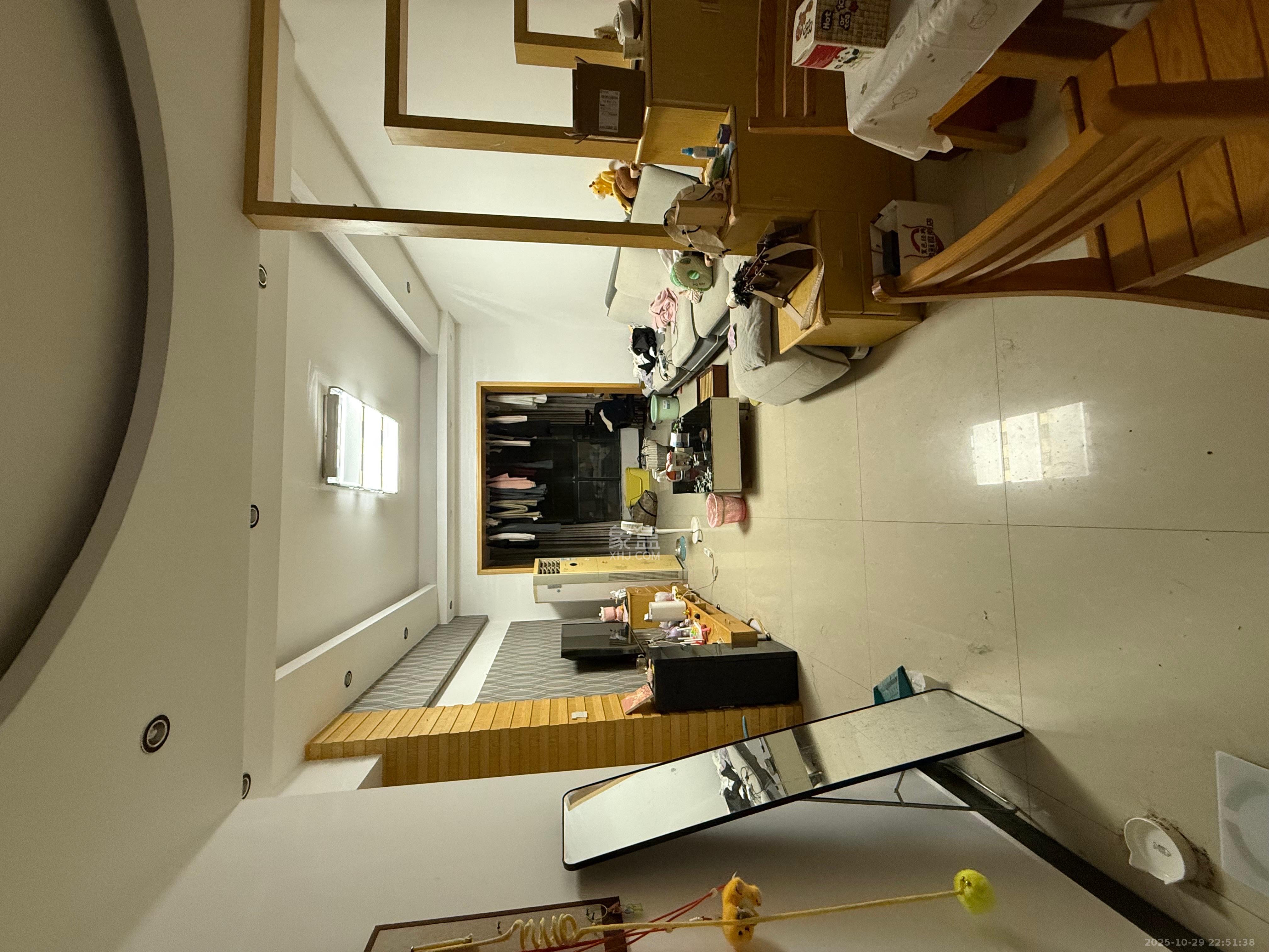 东玺门  2室1厅1卫    2300.0元/月室内图