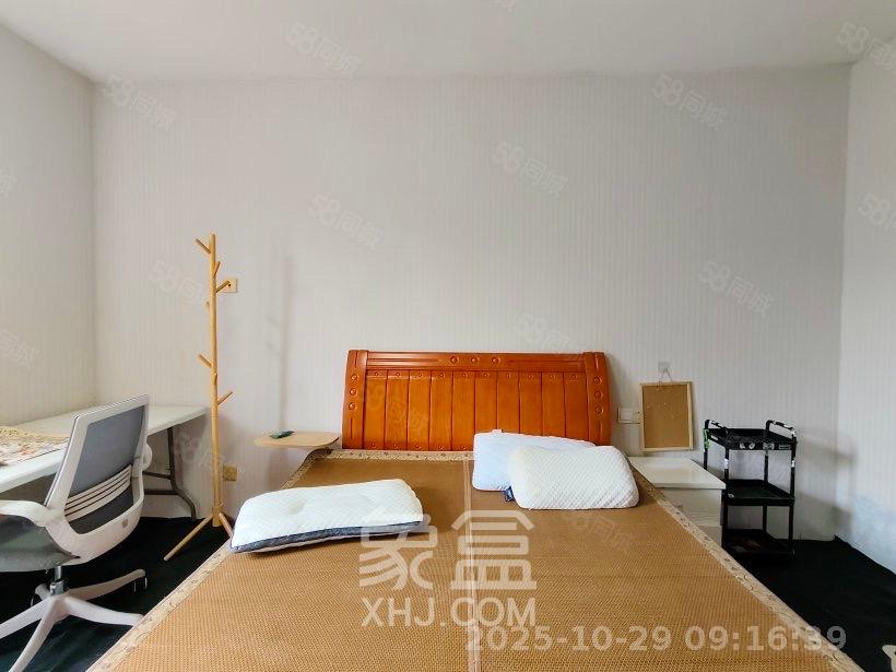 世嘉国际华城 2室1厅1卫 2100.0元/月 世嘉国际华城 2室1厅1卫 2100.0元/月室内图