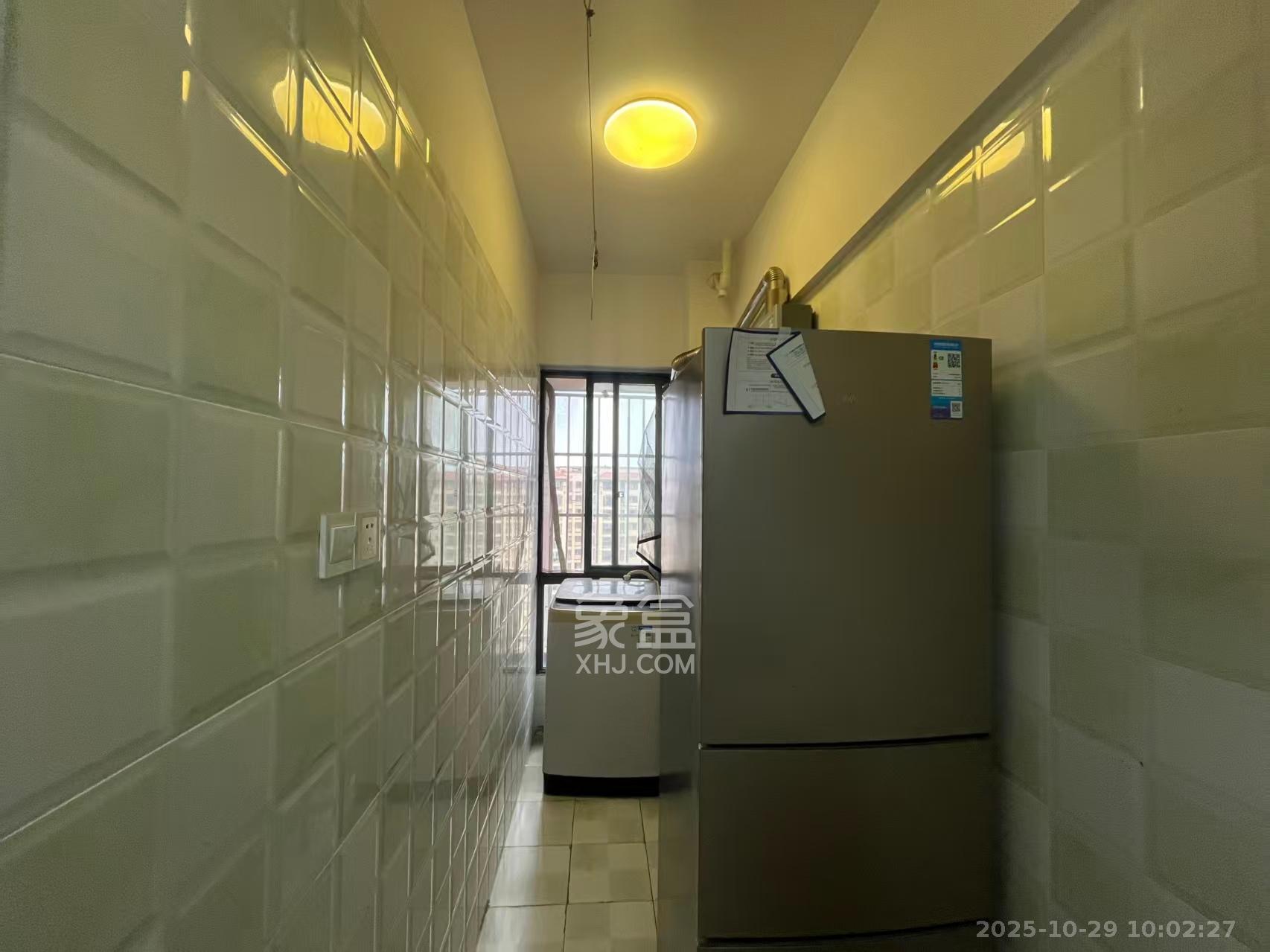 中建芙蓉嘉苑  2室1厅1卫    1600.0元/月室内图