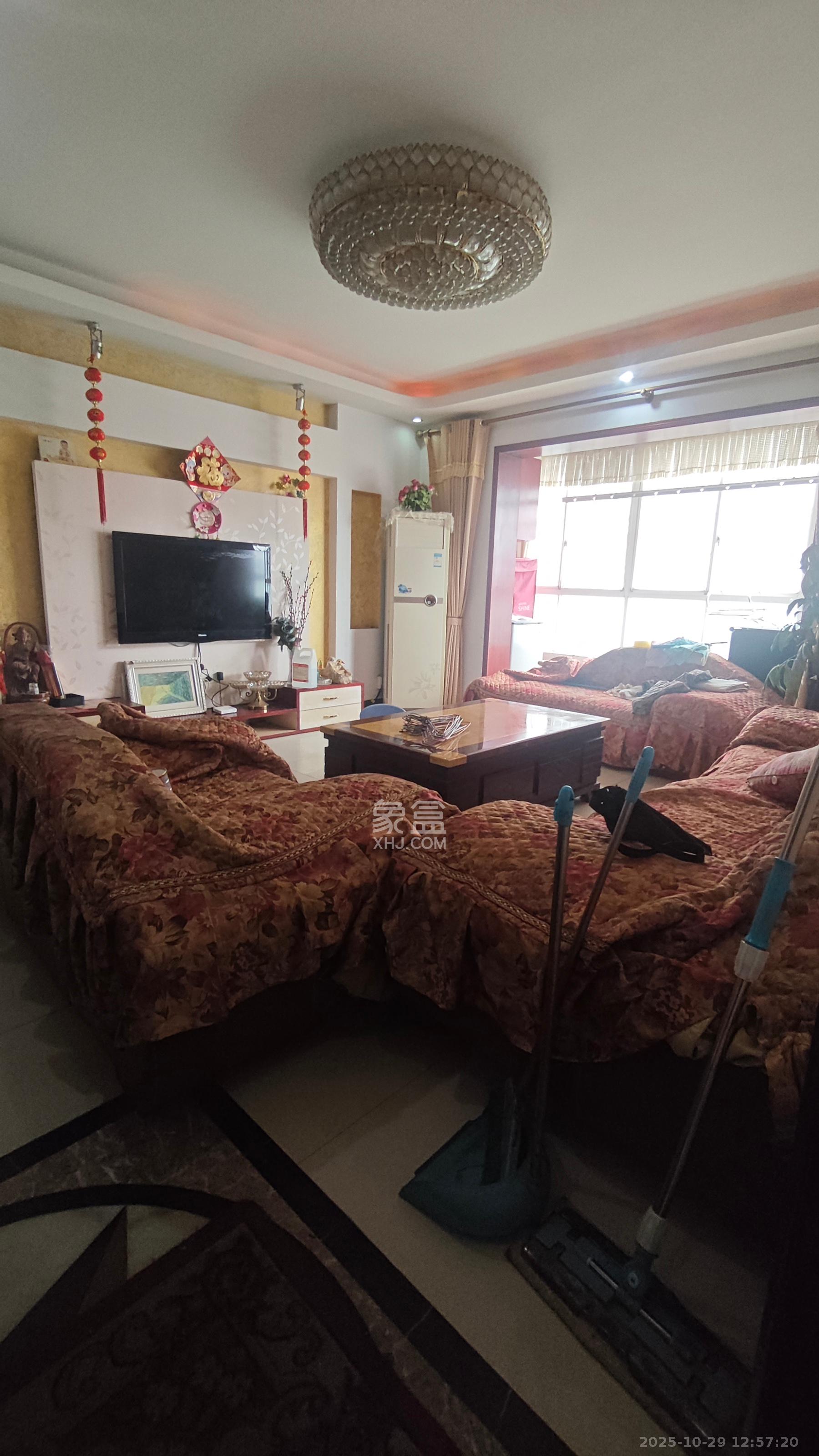 月湖兰庭 4室2厅2卫 2800.0元/月 月湖兰庭 4室2厅2卫 2800.0元/月室内图