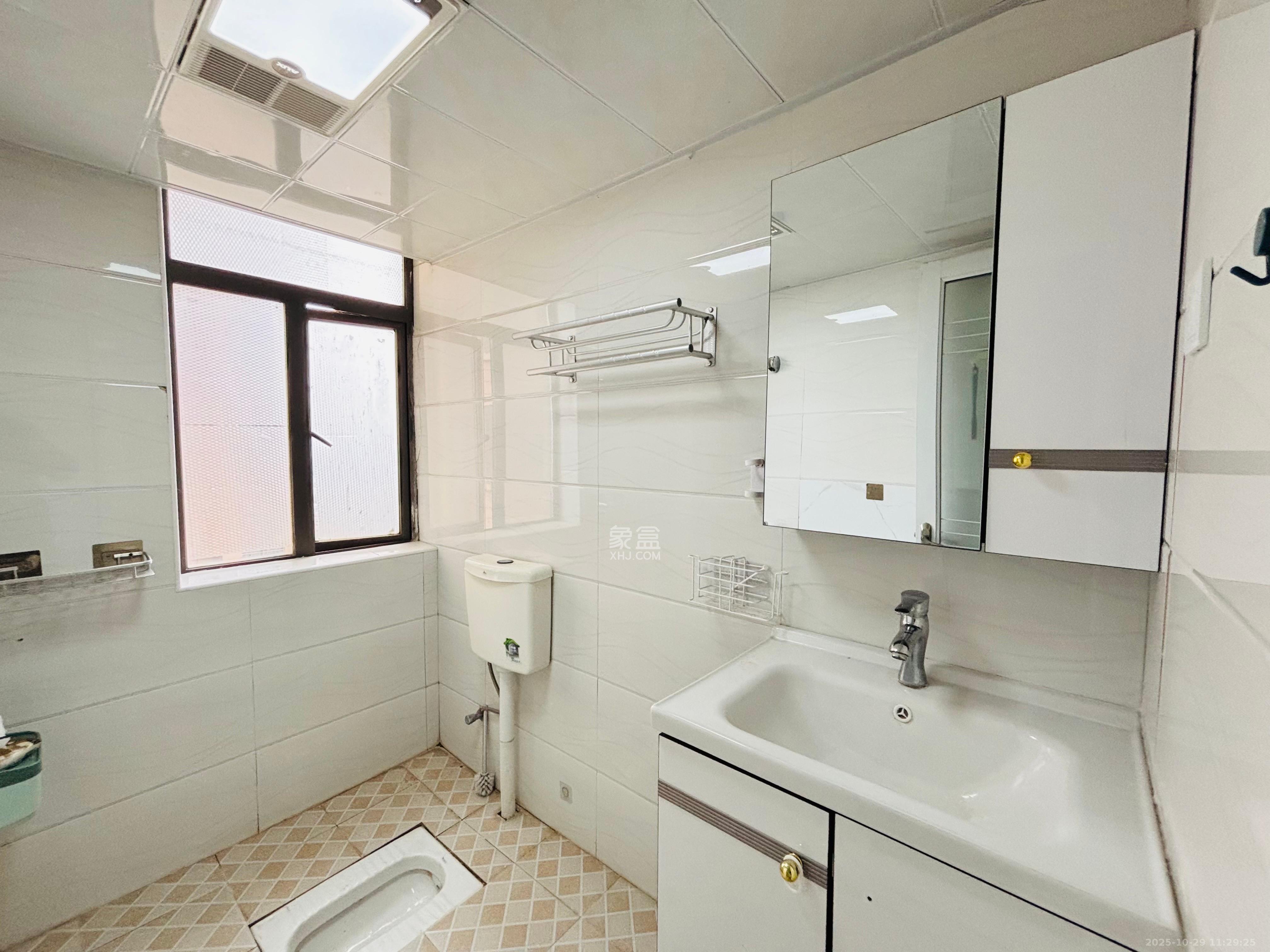 好望谷 2室2厅1卫 1650.0元/月 好望谷 2室2厅1卫 1650.0元/月室内图