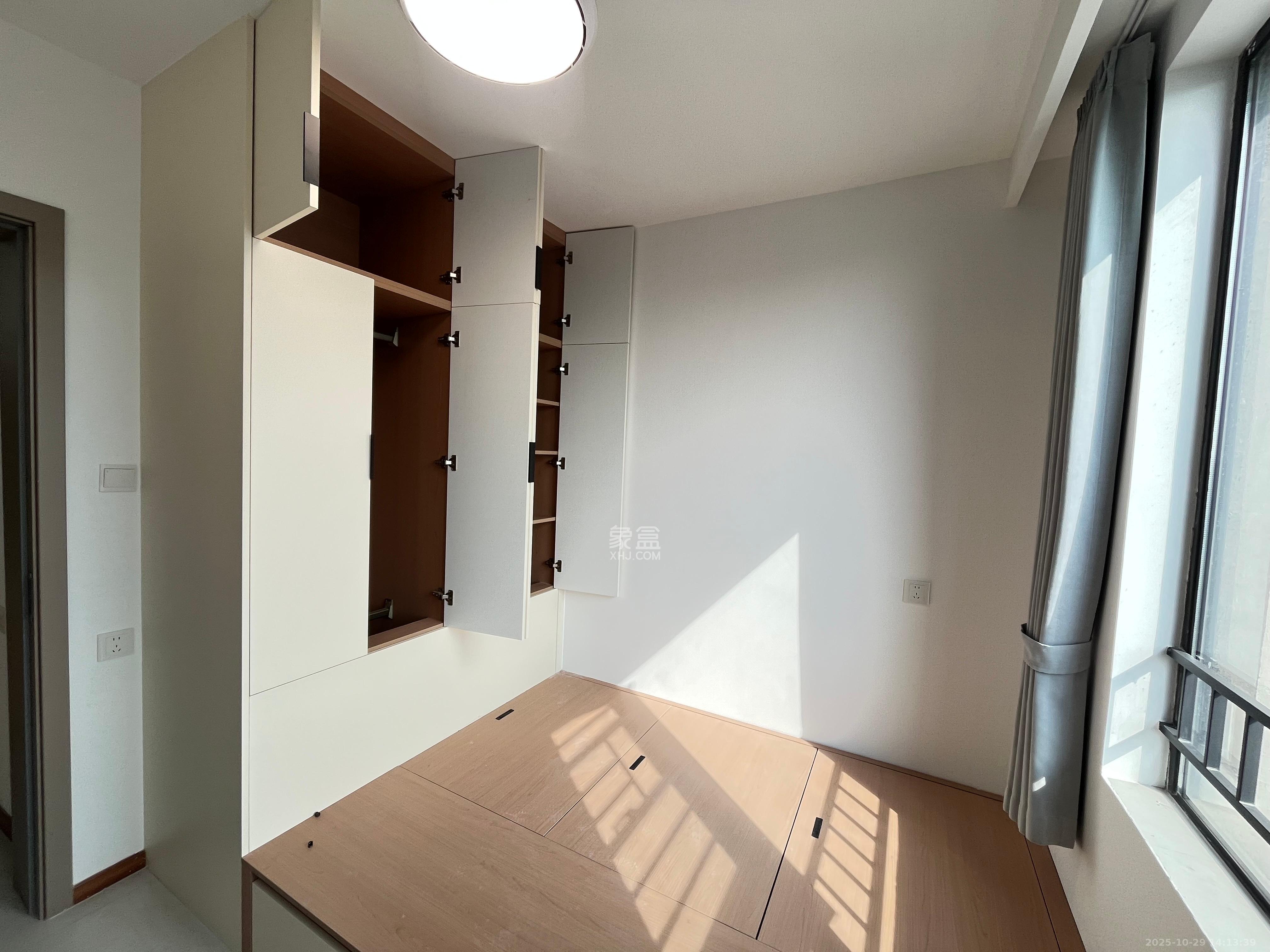 协信星澜汇 2室1厅1卫 3300.0元/月 协信星澜汇 2室1厅1卫 3300.0元/月室内图