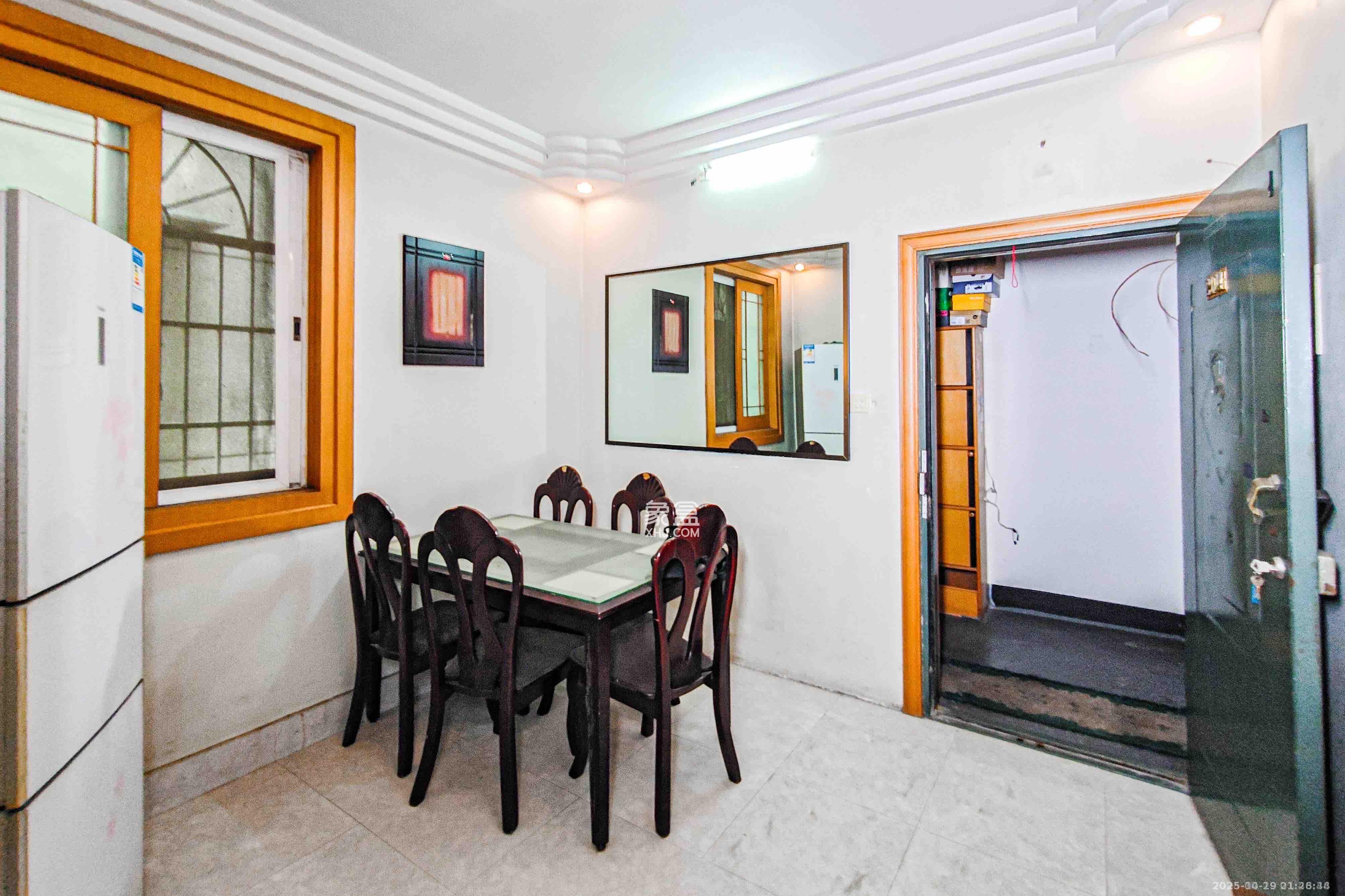 电信308 2室2厅1卫 2600.0元/月 电信308 2室2厅1卫 2600.0元/月室内图