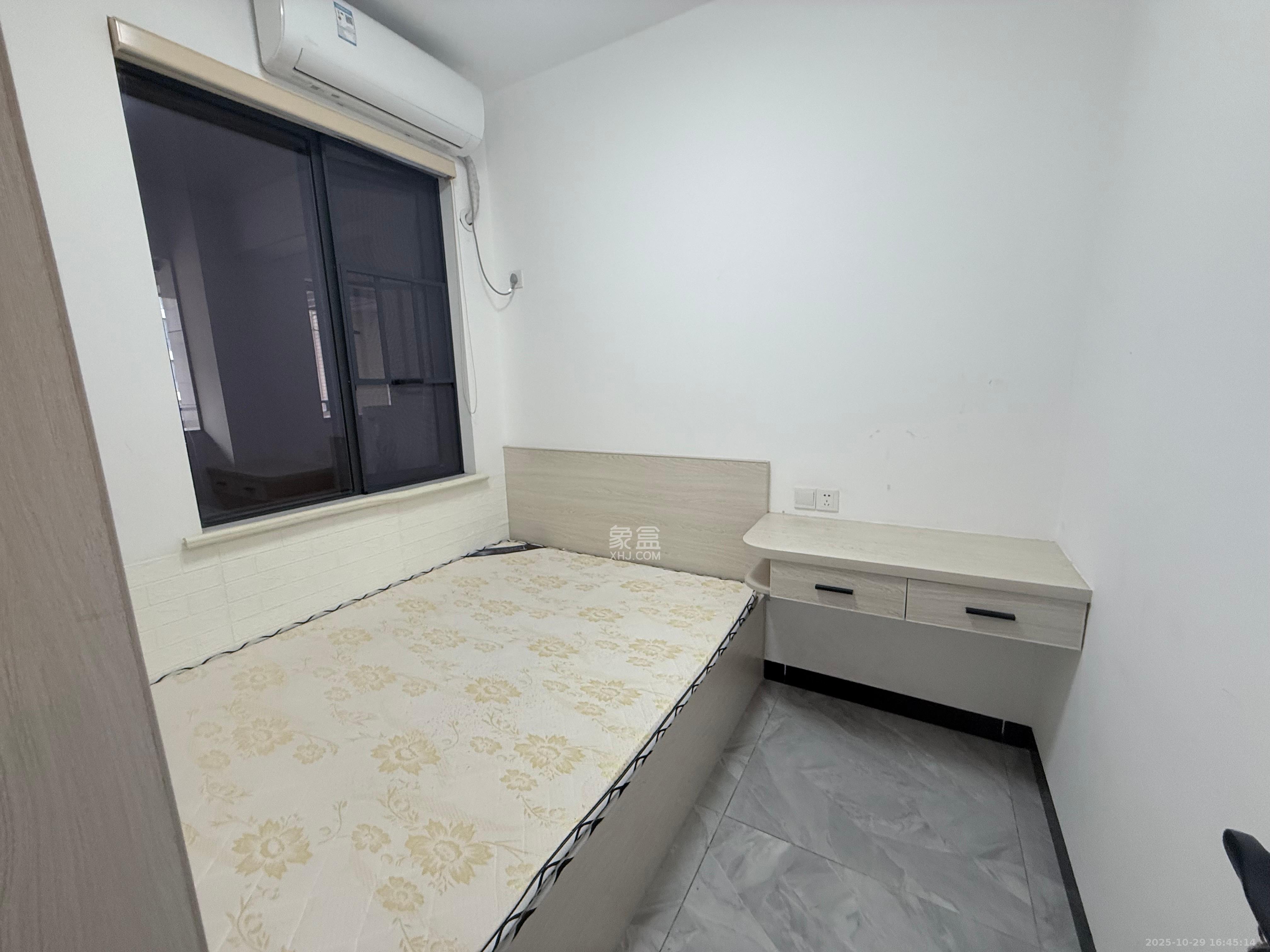 金轮星光名座  2室1厅1卫    2000.0元/月室内图