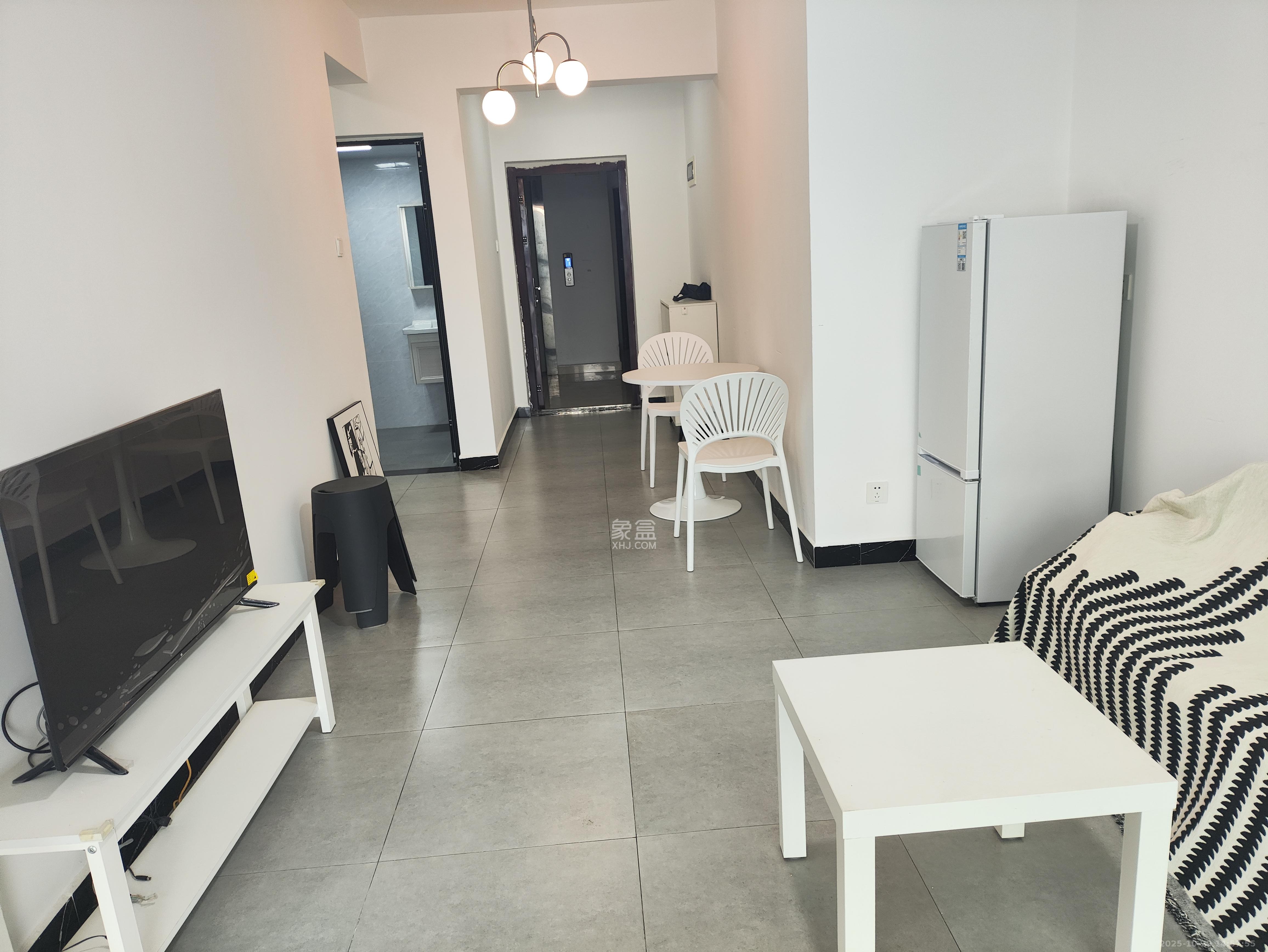 韭菜园嘉苑  2室2厅1卫    3100.0元/月