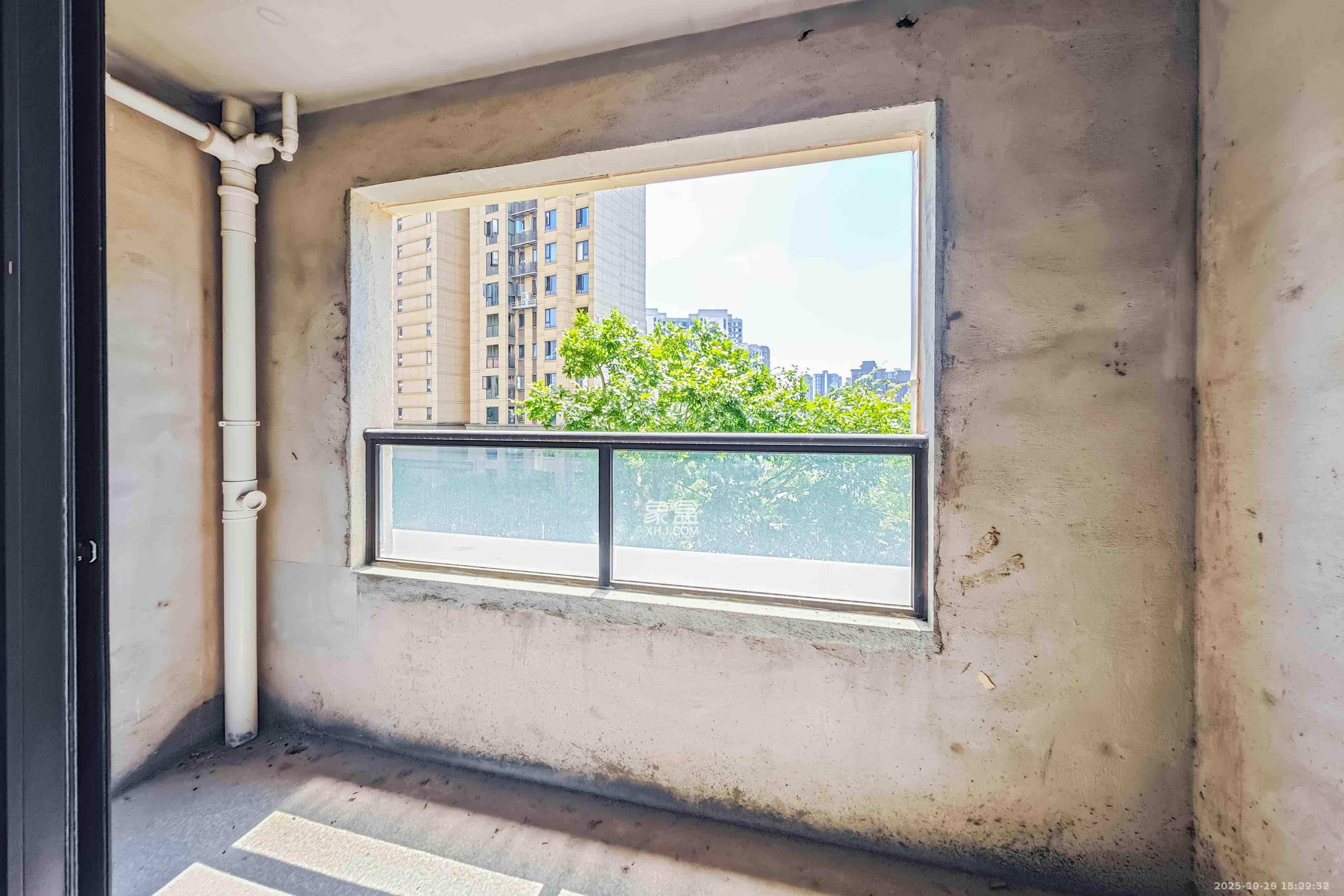 中天星耀城  3室2厅2卫    1000.0元/月室内图