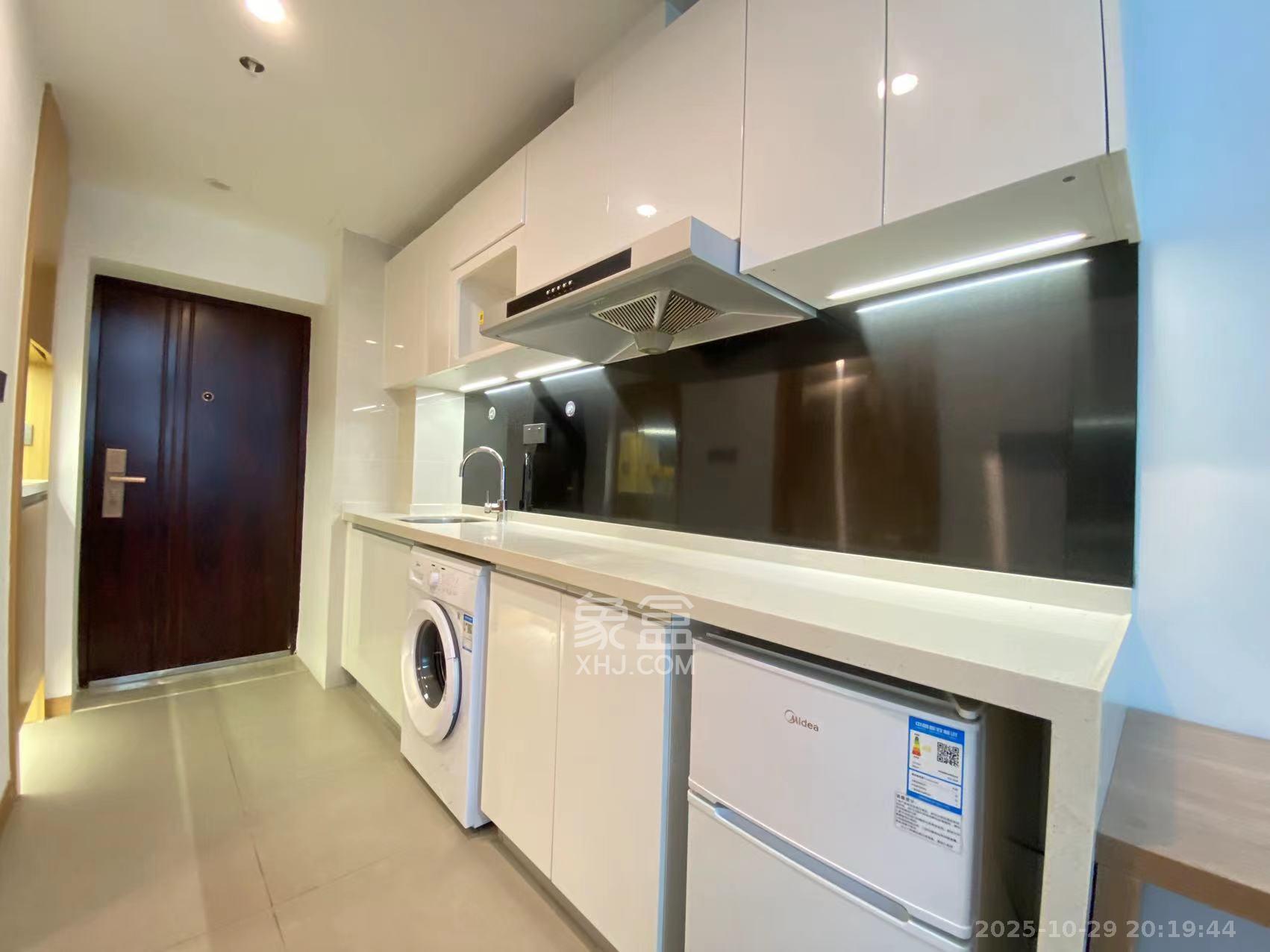 阳光城檀悦  1室1厅1卫    2500.0元/月 阳光城檀悦  1室1厅1卫    2500.0元/月室内图