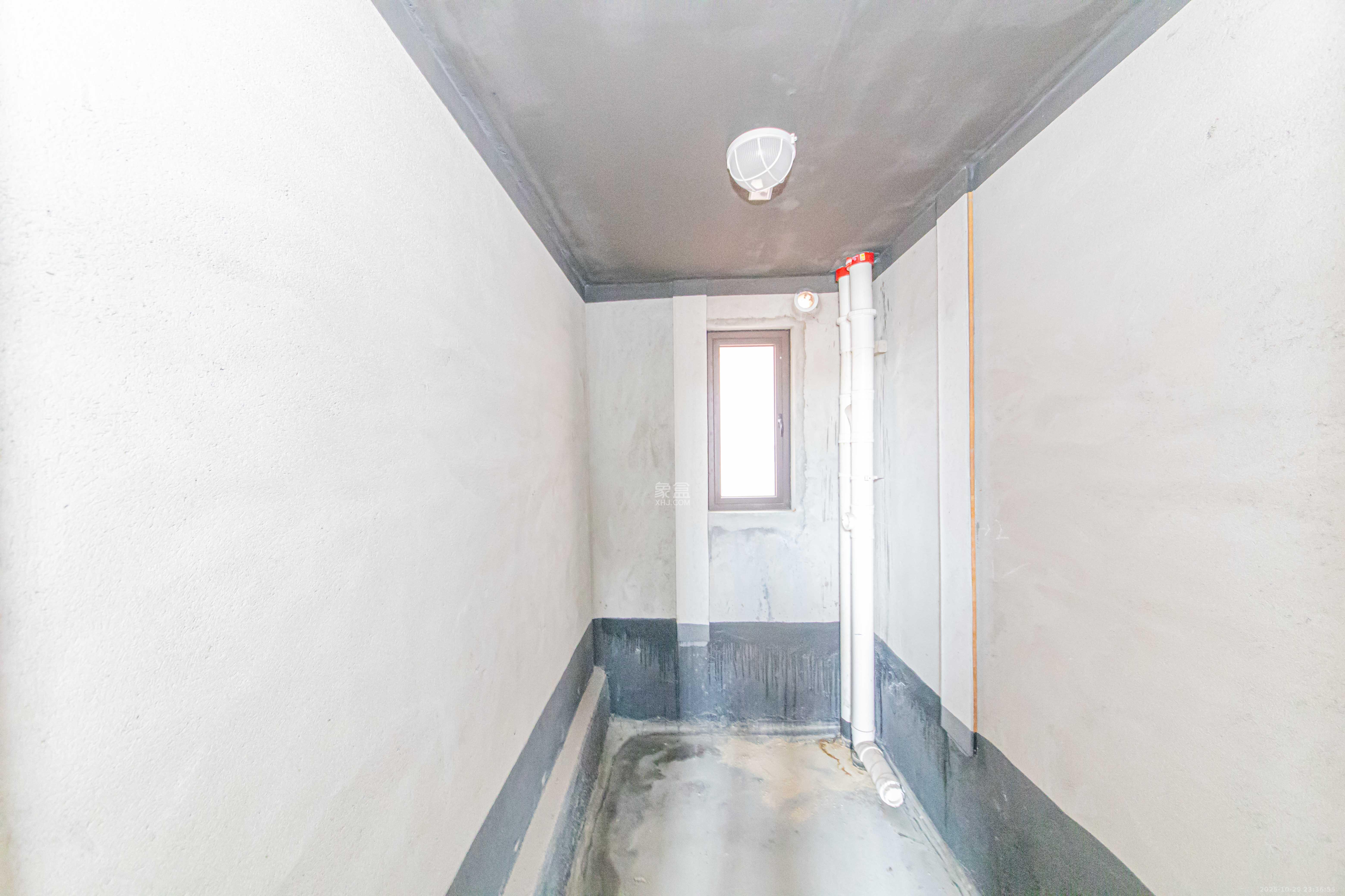 香缇雅苑（鑫远翡丽郡二期）  5室2厅2卫    236.0万卫生间