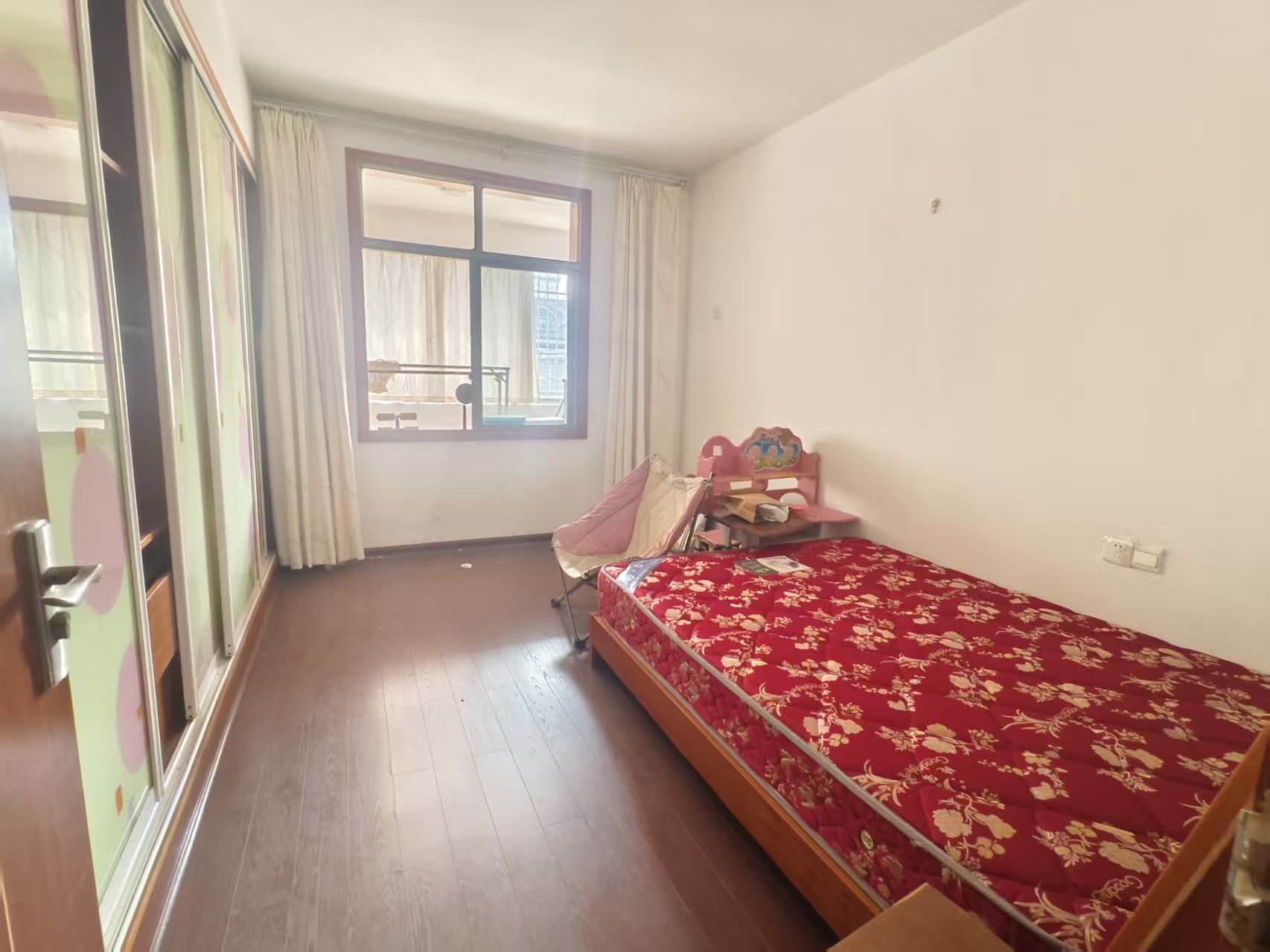 慧泽园（城院教师新村）  4室2厅2卫    58.8万室内图