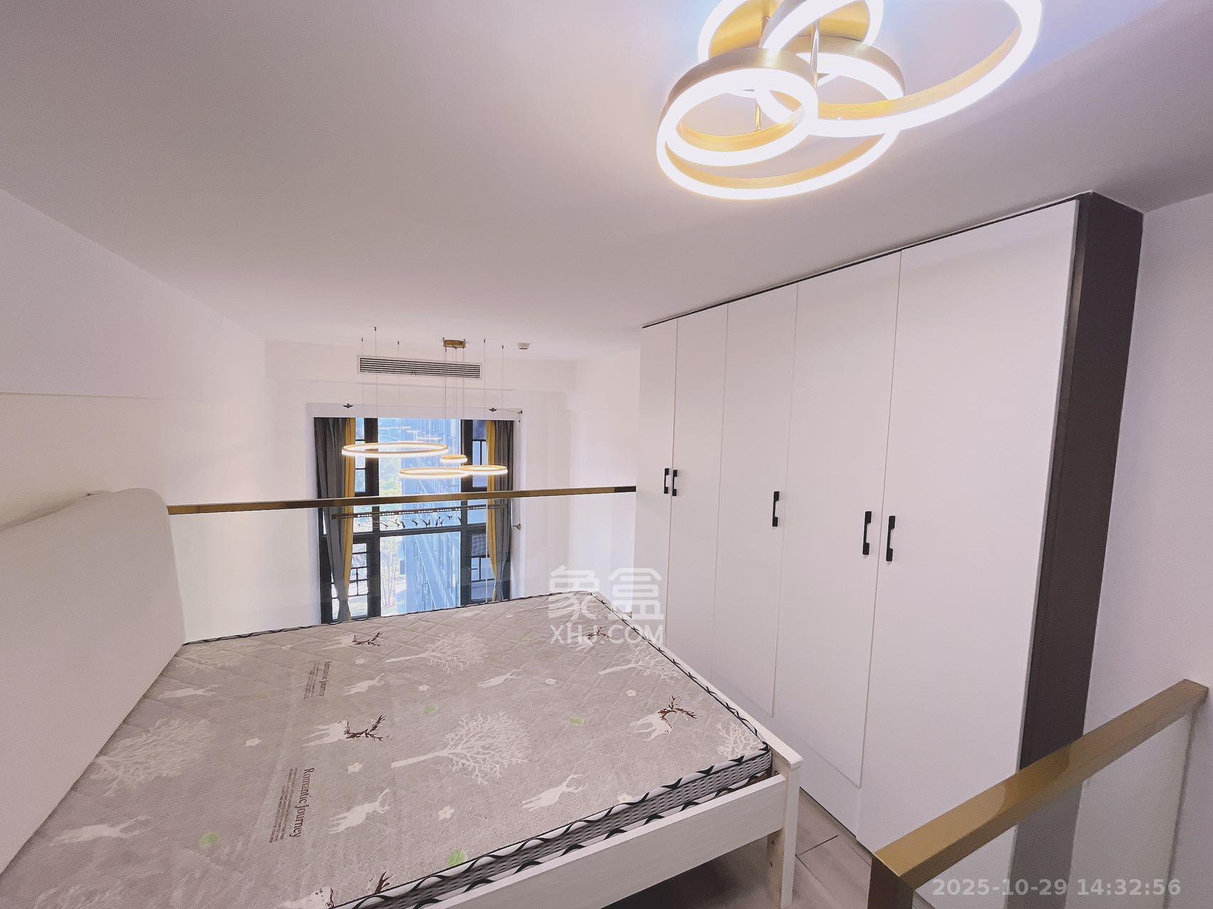 龙湖湘江星座(祺鑫星座公寓)  1室1厅1卫    2000.0元/月 龙湖湘江星座(祺鑫星座公寓)  1室1厅1卫    2000.0元/月室内图