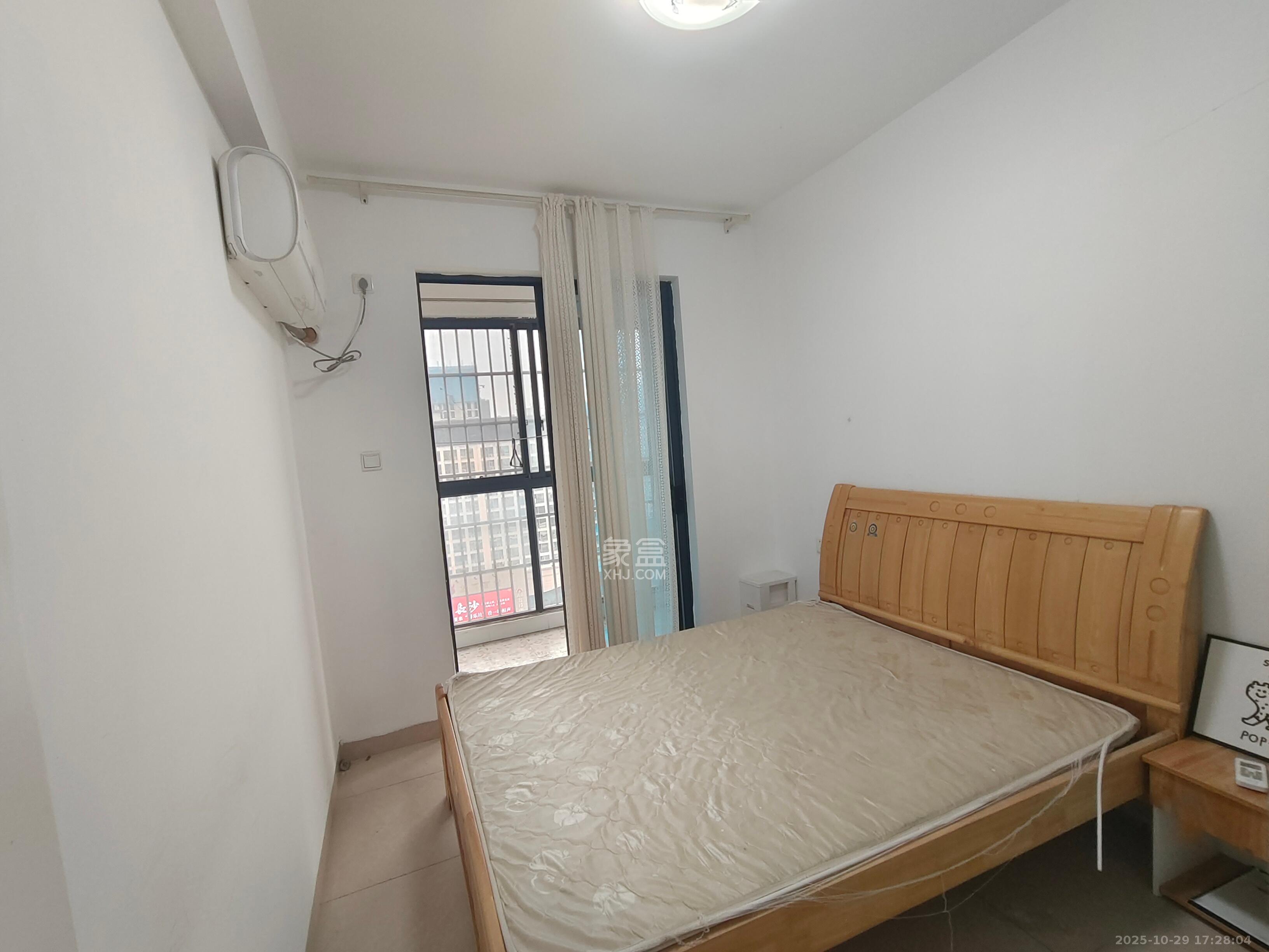 凯通国际城(凯通朝庭)  2室1厅1卫    2500.0元/月 凯通国际城(凯通朝庭)  2室1厅1卫    2500.0元/月室内图