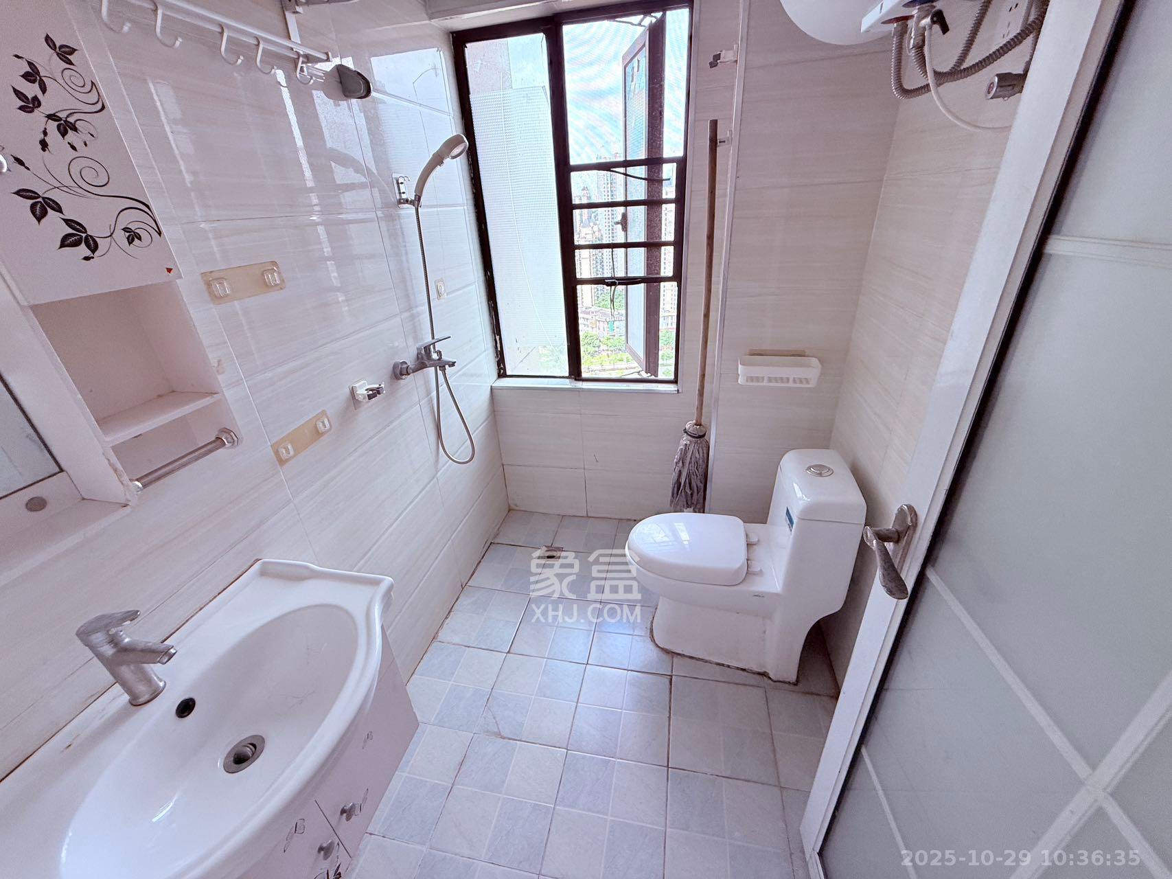 钰龙天下二期(钰龙佳园) 2室2厅1卫 1500.0元/月 钰龙天下二期(钰龙佳园) 2室2厅1卫 1500.0元/月室内图