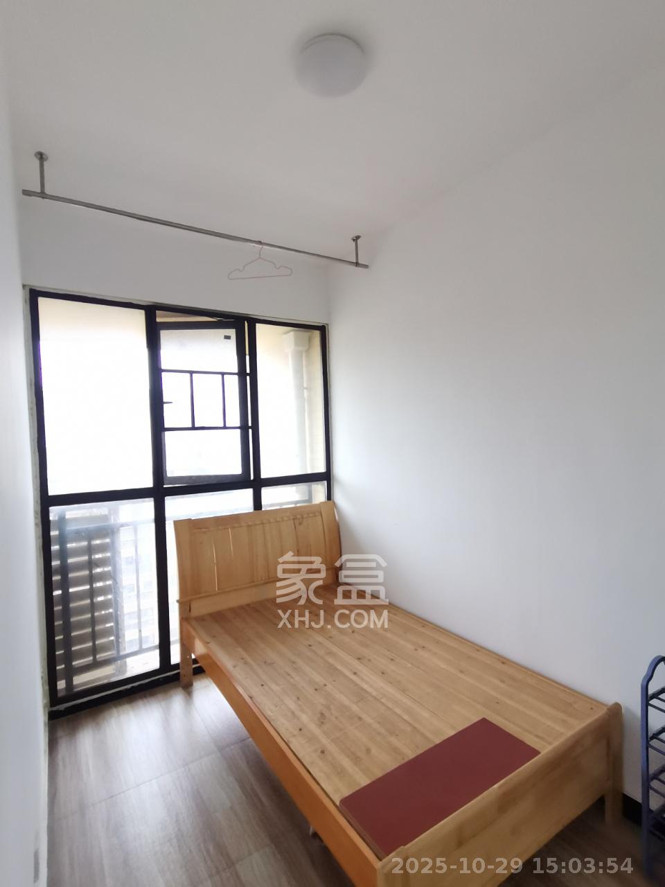 夏威夷碧水春城(碧桂园城市花园)  4室2厅2卫    2600.0元/月 夏威夷碧水春城(碧桂园城市花园)  4室2厅2卫    2600.0元/月室内图