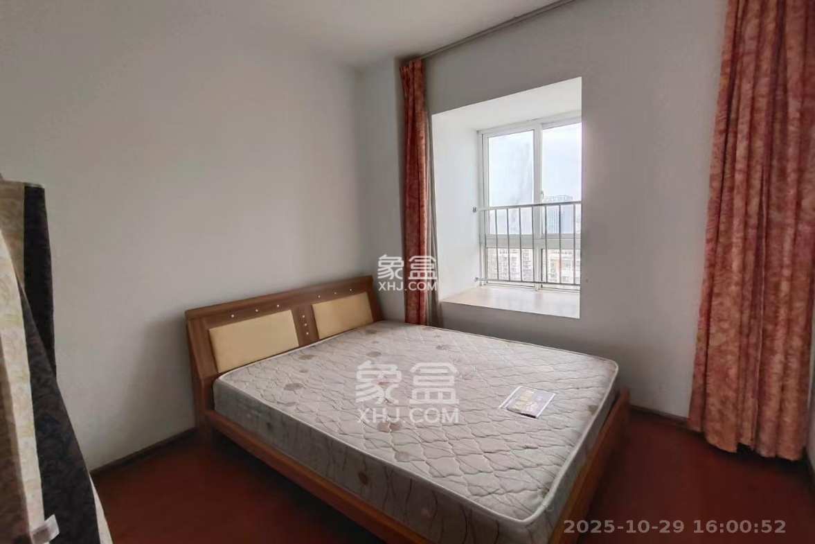 上河国际C区  3室1厅2卫    2500.0元/月 上河国际C区  3室1厅2卫    2500.0元/月室内图