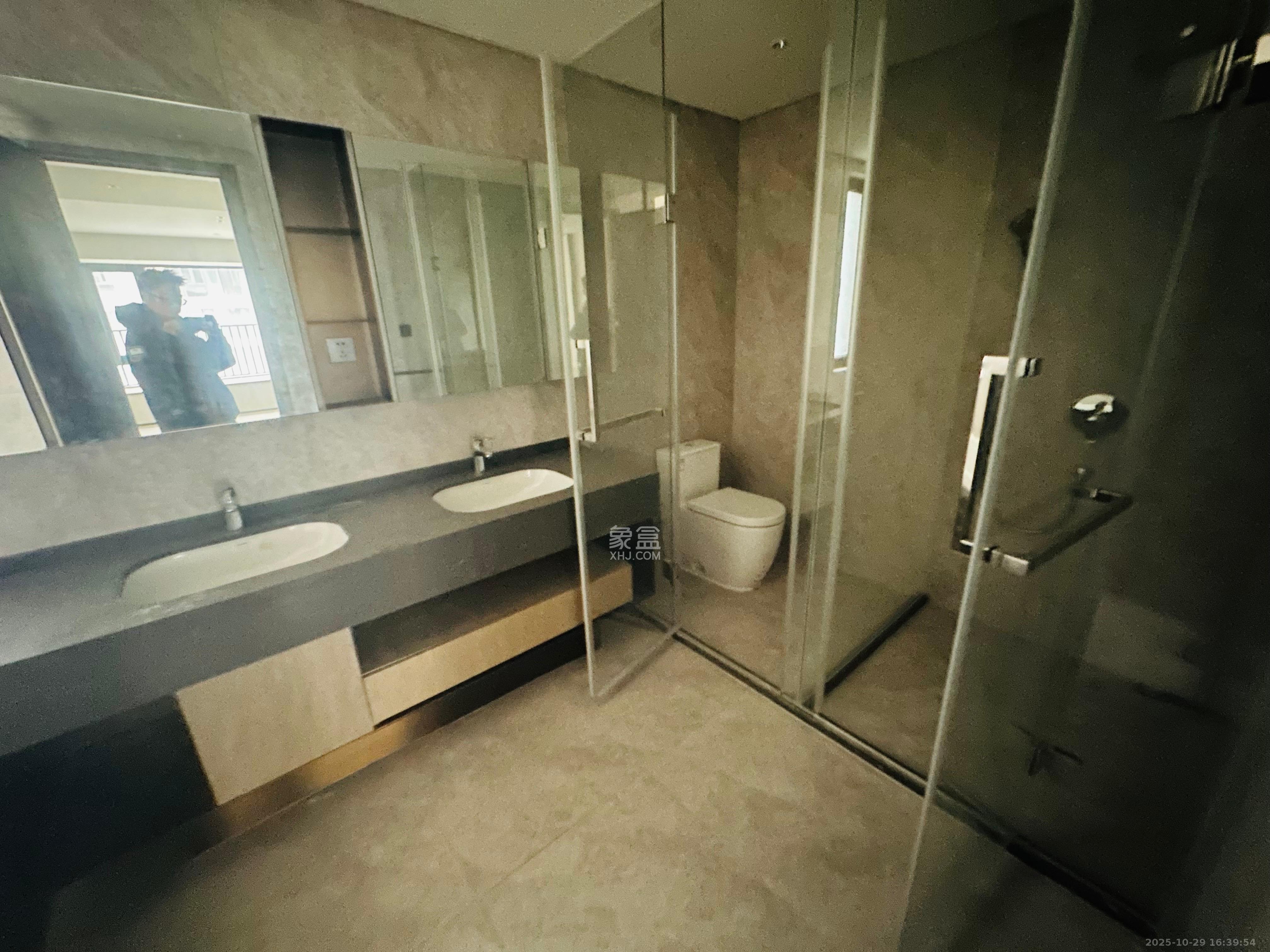 长沙悦府(华润万象城)  4室2厅3卫    12000.0元/月 长沙悦府(华润万象城)  4室2厅3卫    12000.0元/月室内图