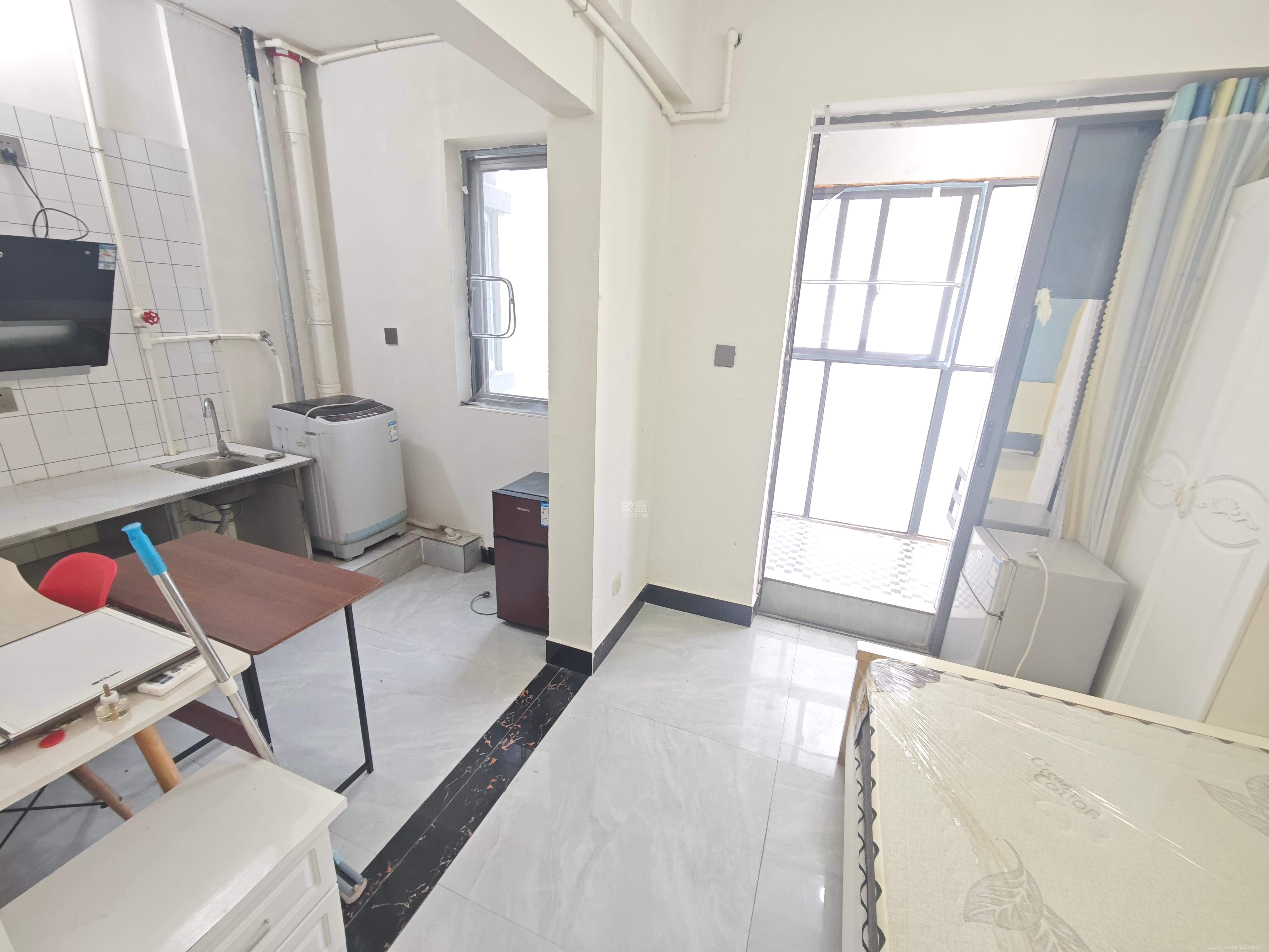 中建悦和城 1室0厅0卫 900.0元/月 中建悦和城 1室0厅0卫 900.0元/月室内图