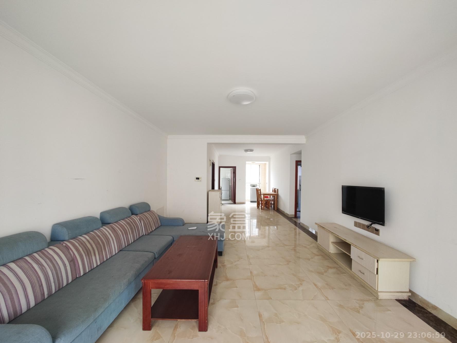 丽发新城  3室2厅1卫    105.0万