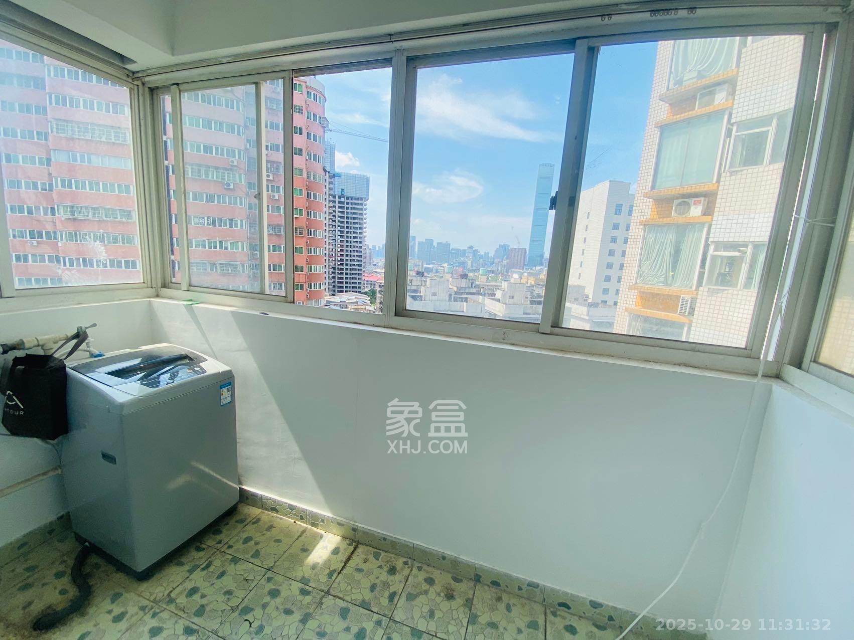 智邦家园  3室1厅1卫    3200.0元/月室内图