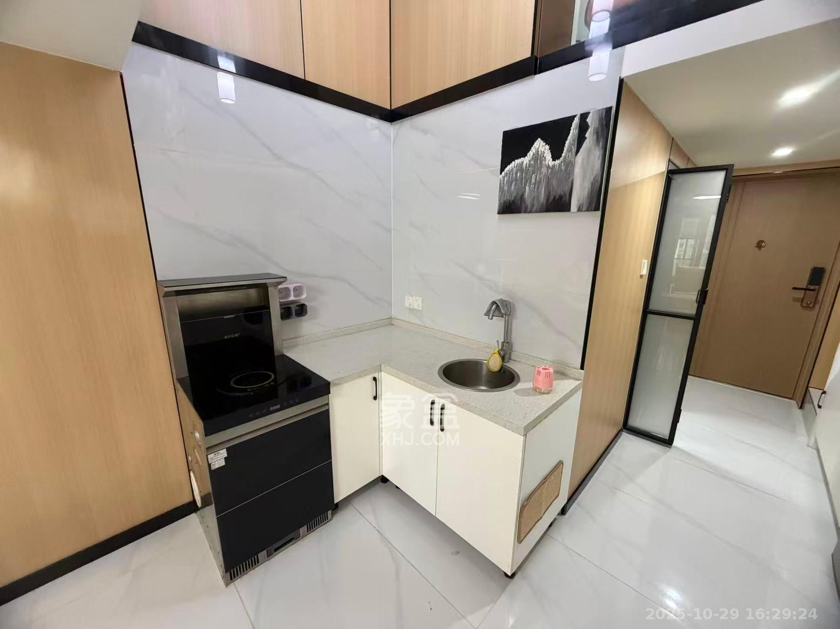 卓越江岸  2室1厅1卫    2500.0元/月 卓越江岸  2室1厅1卫    2500.0元/月室内图