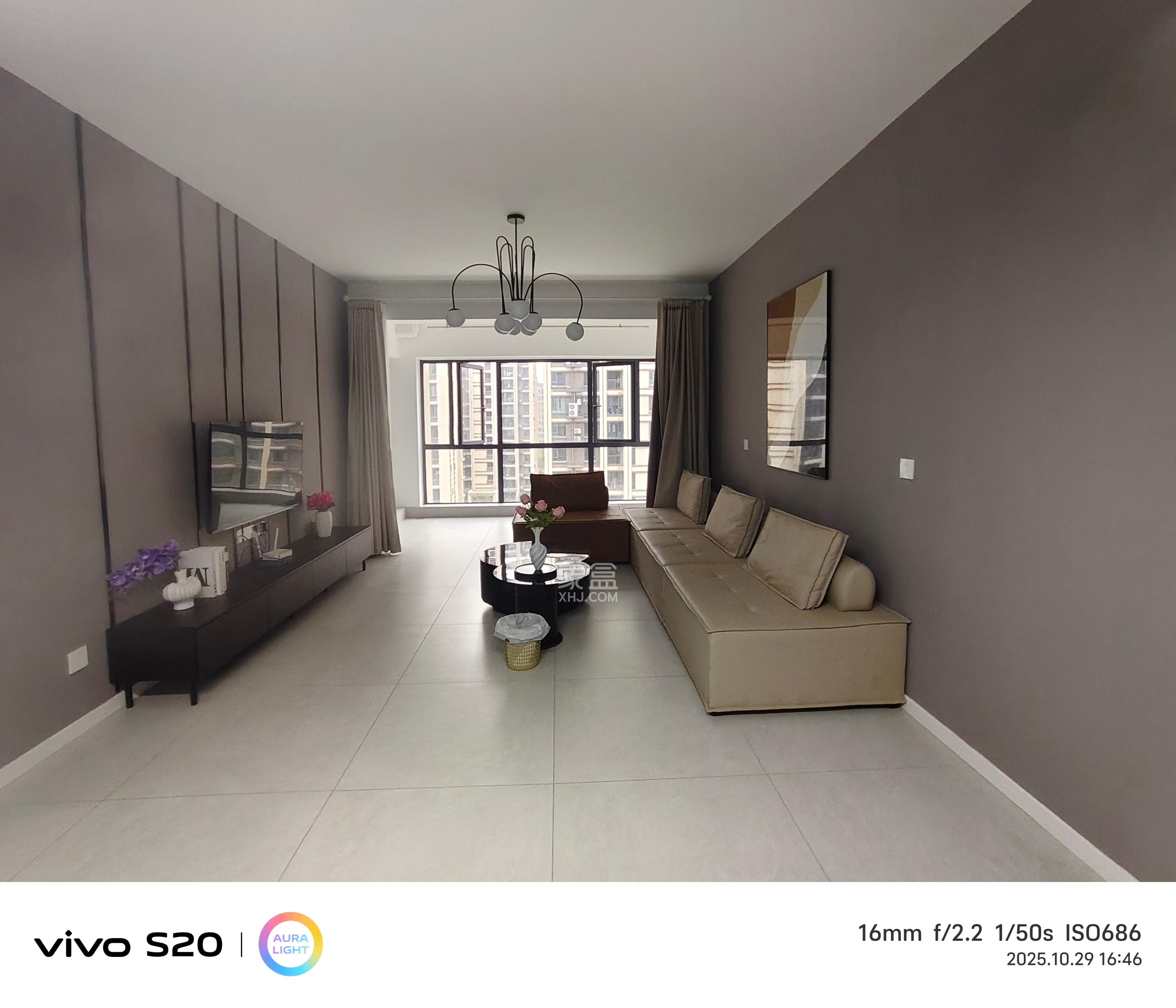 荣盛城 4室2厅2卫 3200.0元/月 荣盛城 4室2厅2卫 3200.0元/月室内图