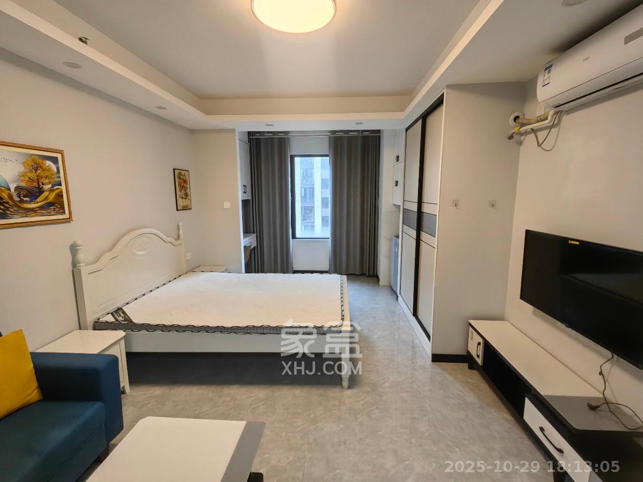 中海珑悦府 1室1厅1卫 1200.0元/月 中海珑悦府 1室1厅1卫 1200.0元/月室内图