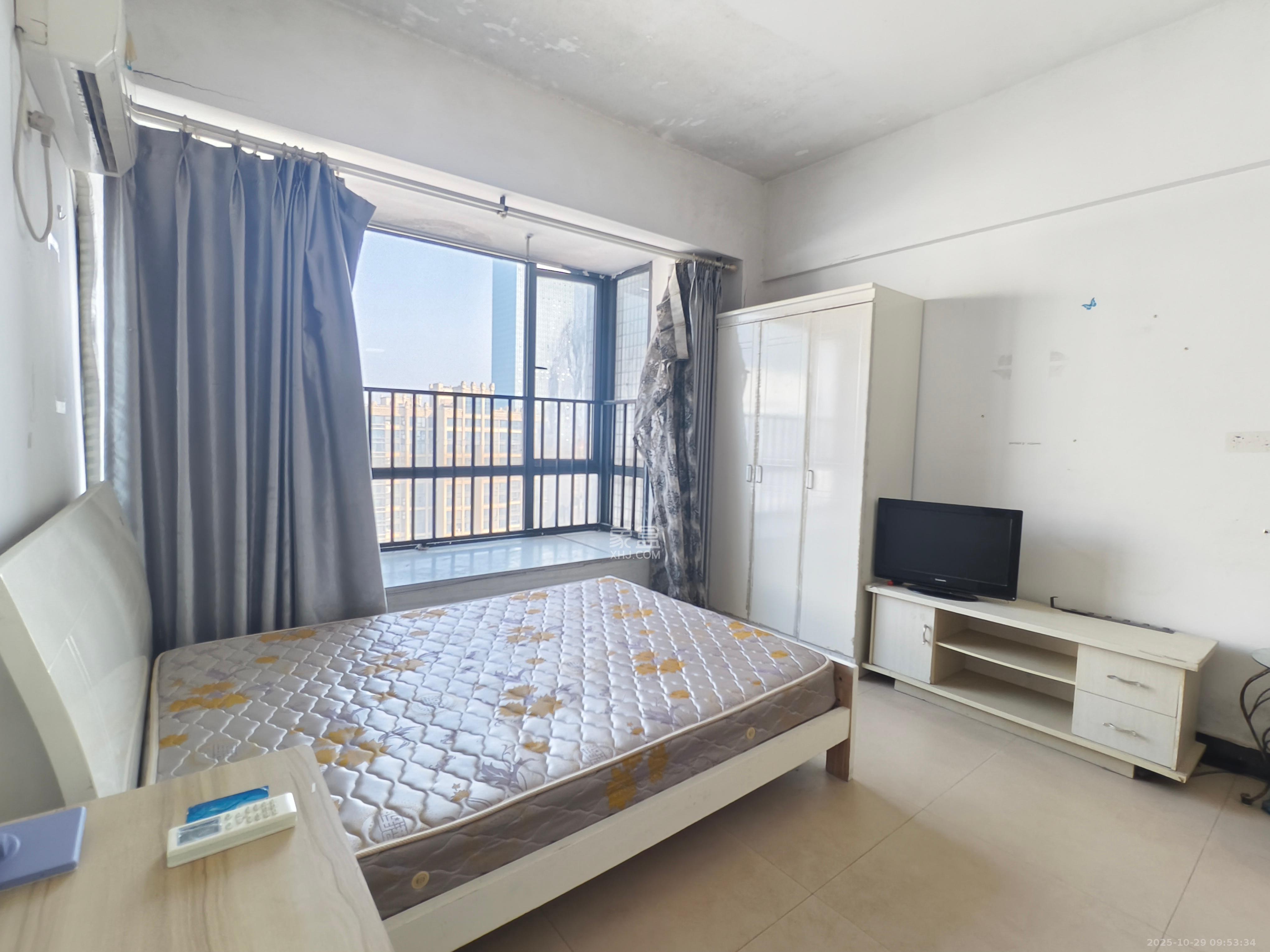 名富公寓  1室0厅1卫    1300.0元/月室内图