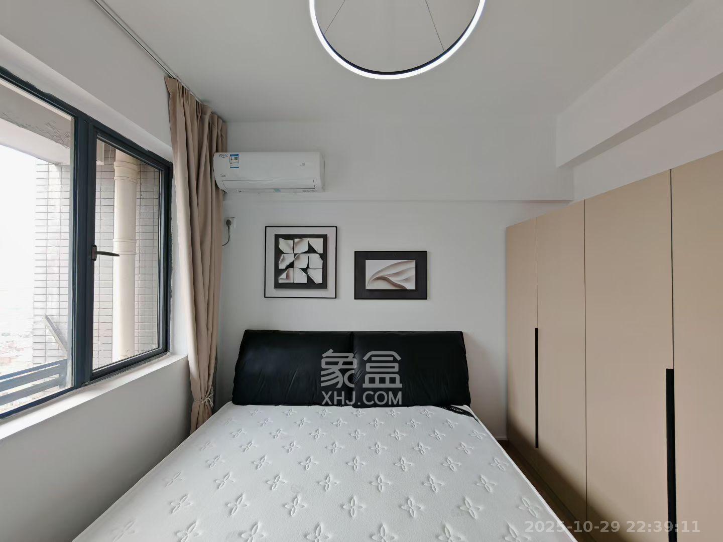 星典时代  1室2厅1卫    2300.0元/月 星典时代  1室2厅1卫    2300.0元/月室内图