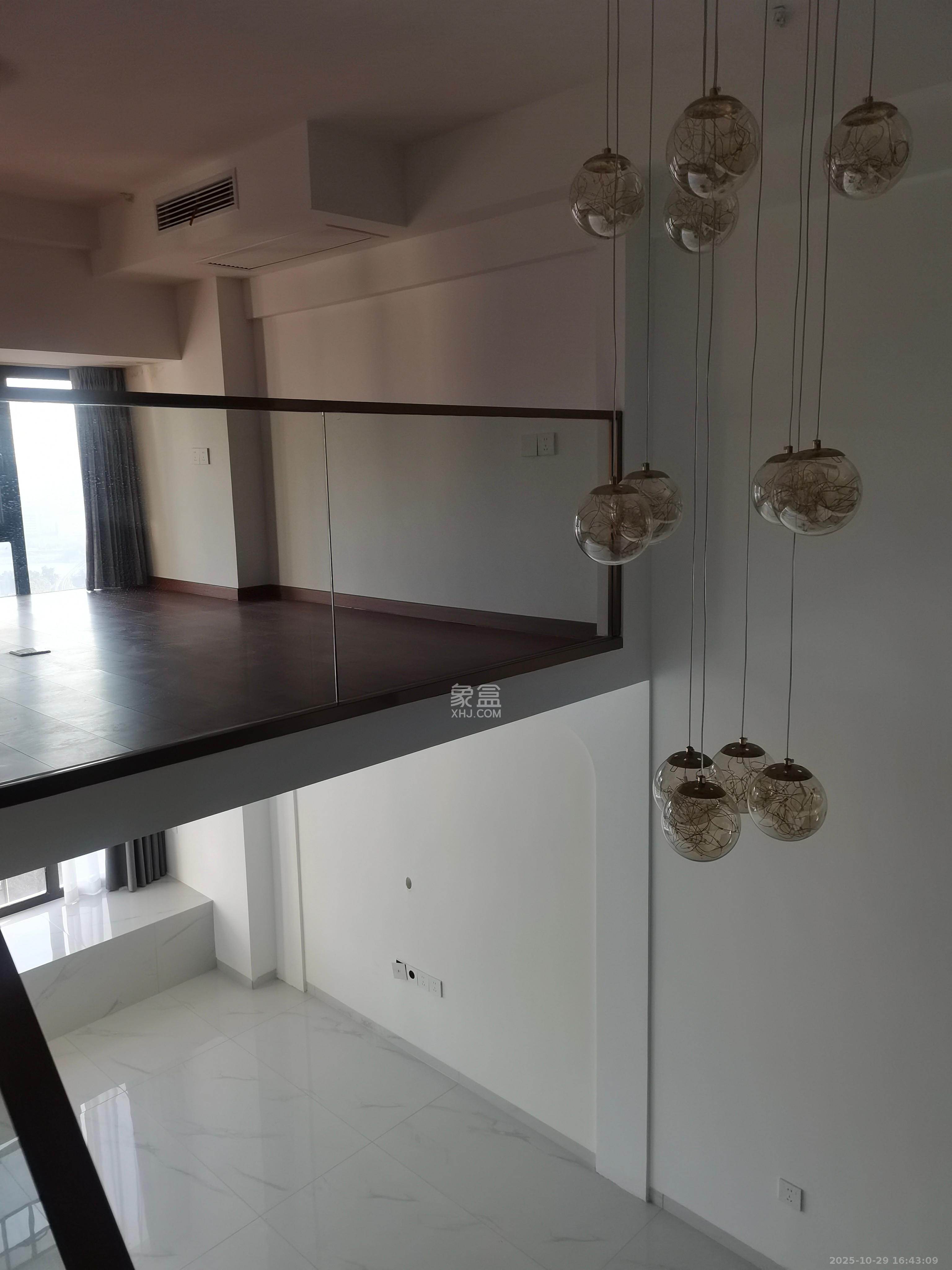 润和国际广场 2室1厅1卫 2900.0元/月 润和国际广场 2室1厅1卫 2900.0元/月室内图