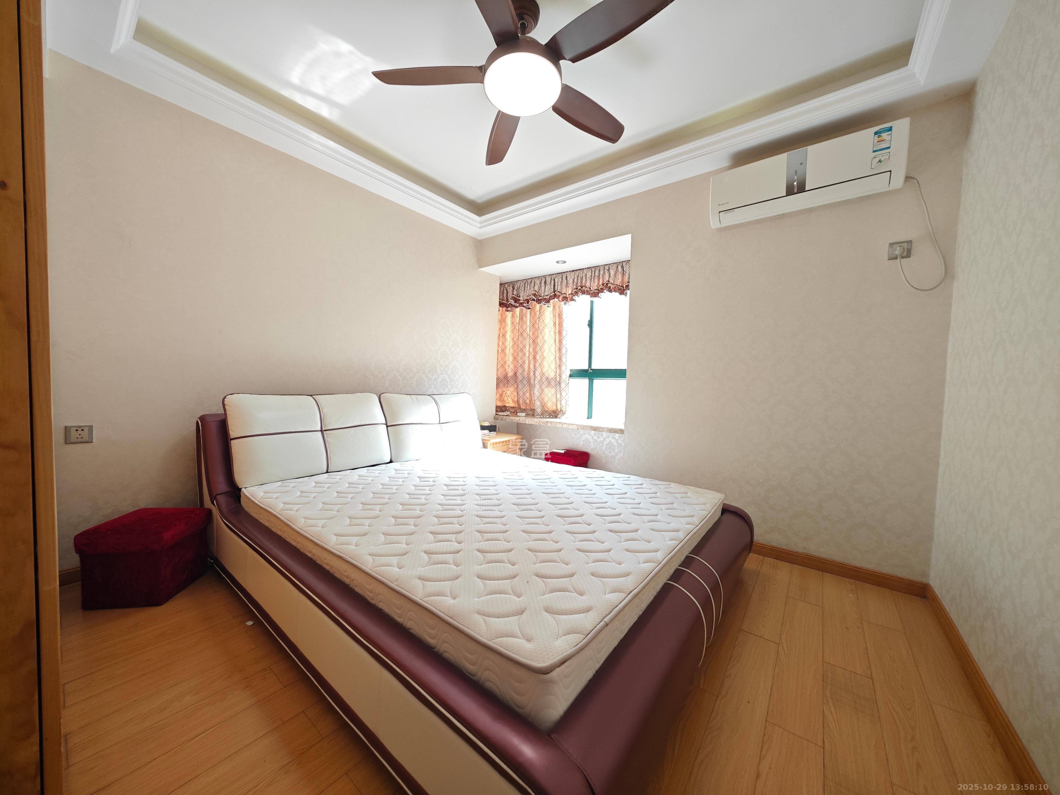 华盛世纪新城  2室2厅1卫    2200.0元/月 华盛世纪新城  2室2厅1卫    2200.0元/月室内图