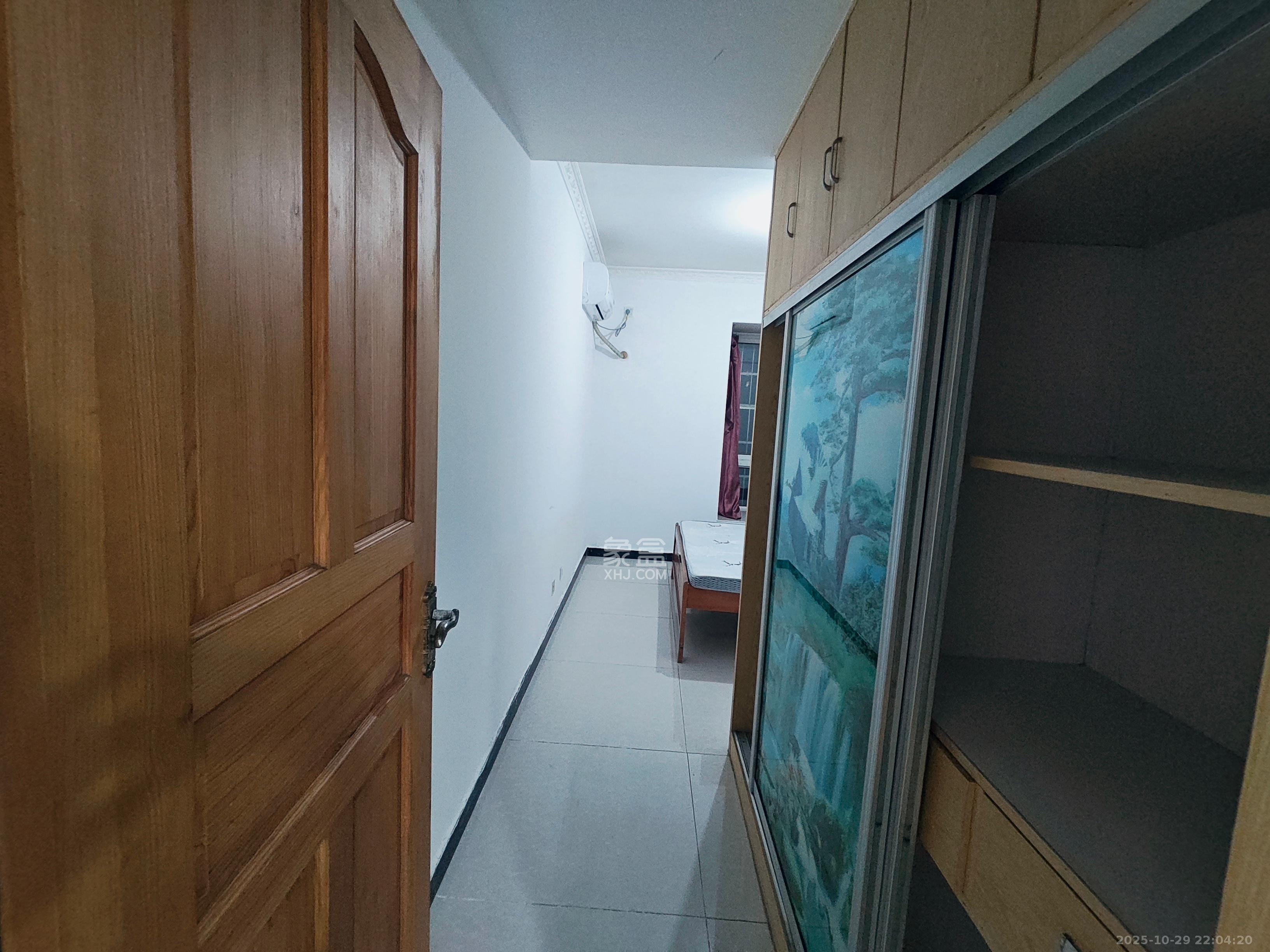 和馨园  2室2厅1卫    1800.0元/月室内图