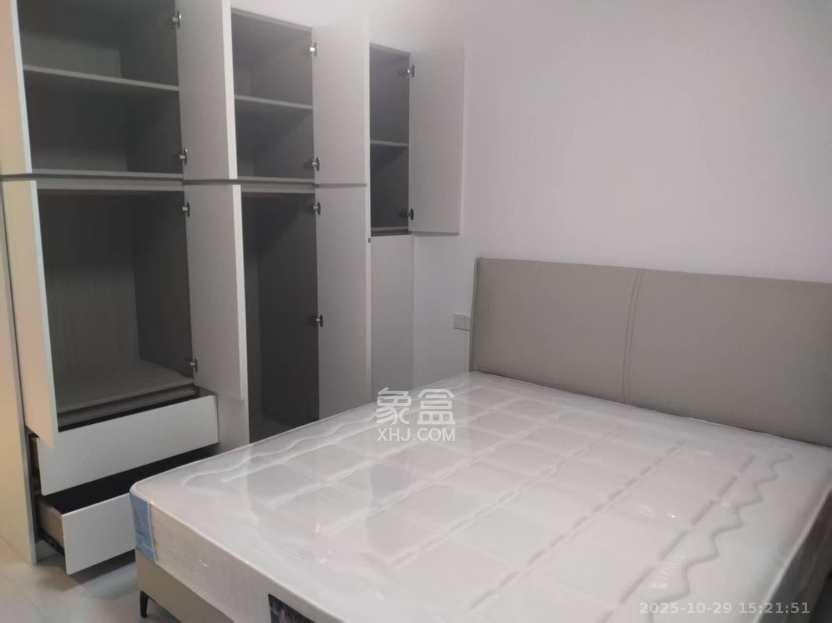 洋湖明园二期  3室2厅2卫    2800.0元/月 洋湖明园二期  3室2厅2卫    2800.0元/月室内图