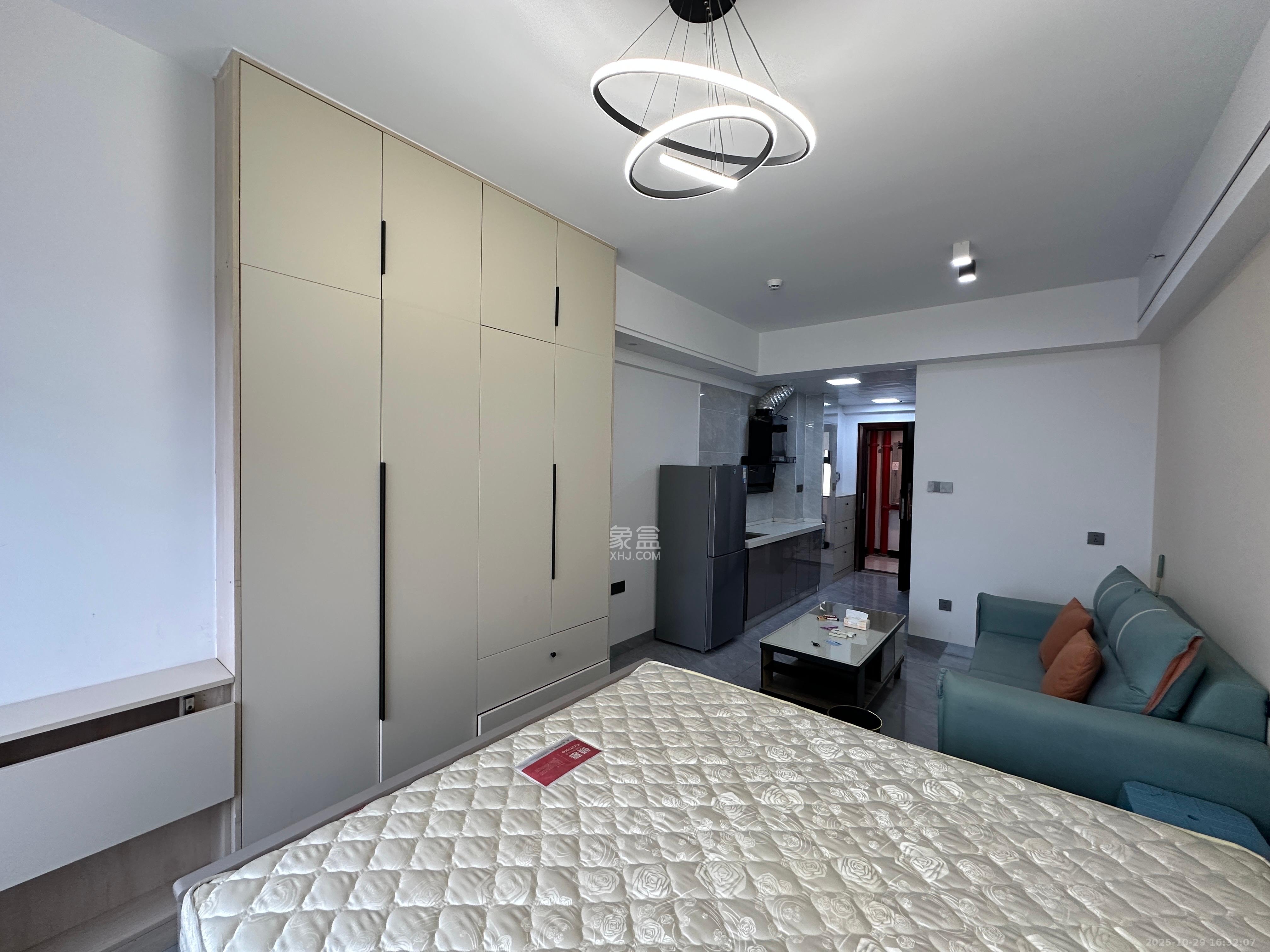 碧桂园印象  1室1厅1卫    1600.0元/月 碧桂园印象  1室1厅1卫    1600.0元/月室内图