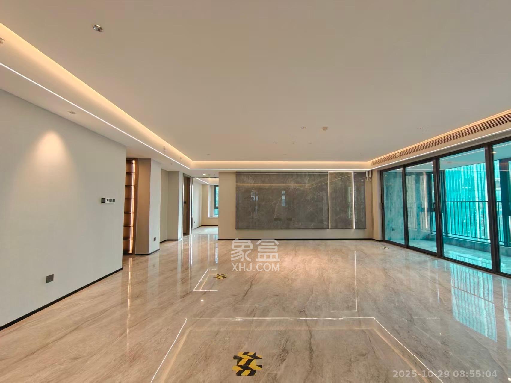 旭辉铂悦湘江 1室0厅0卫 13000.0元/月 旭辉铂悦湘江 1室0厅0卫 13000.0元/月室内图