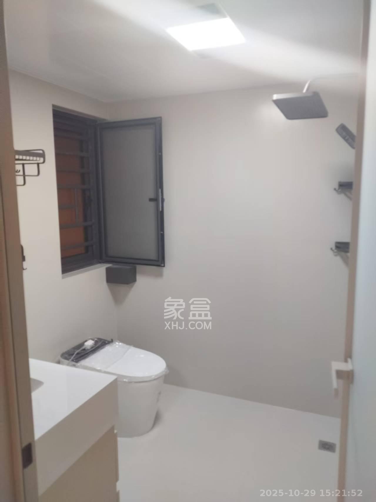 洋湖明园二期  3室2厅2卫    2800.0元/月 洋湖明园二期  3室2厅2卫    2800.0元/月室内图