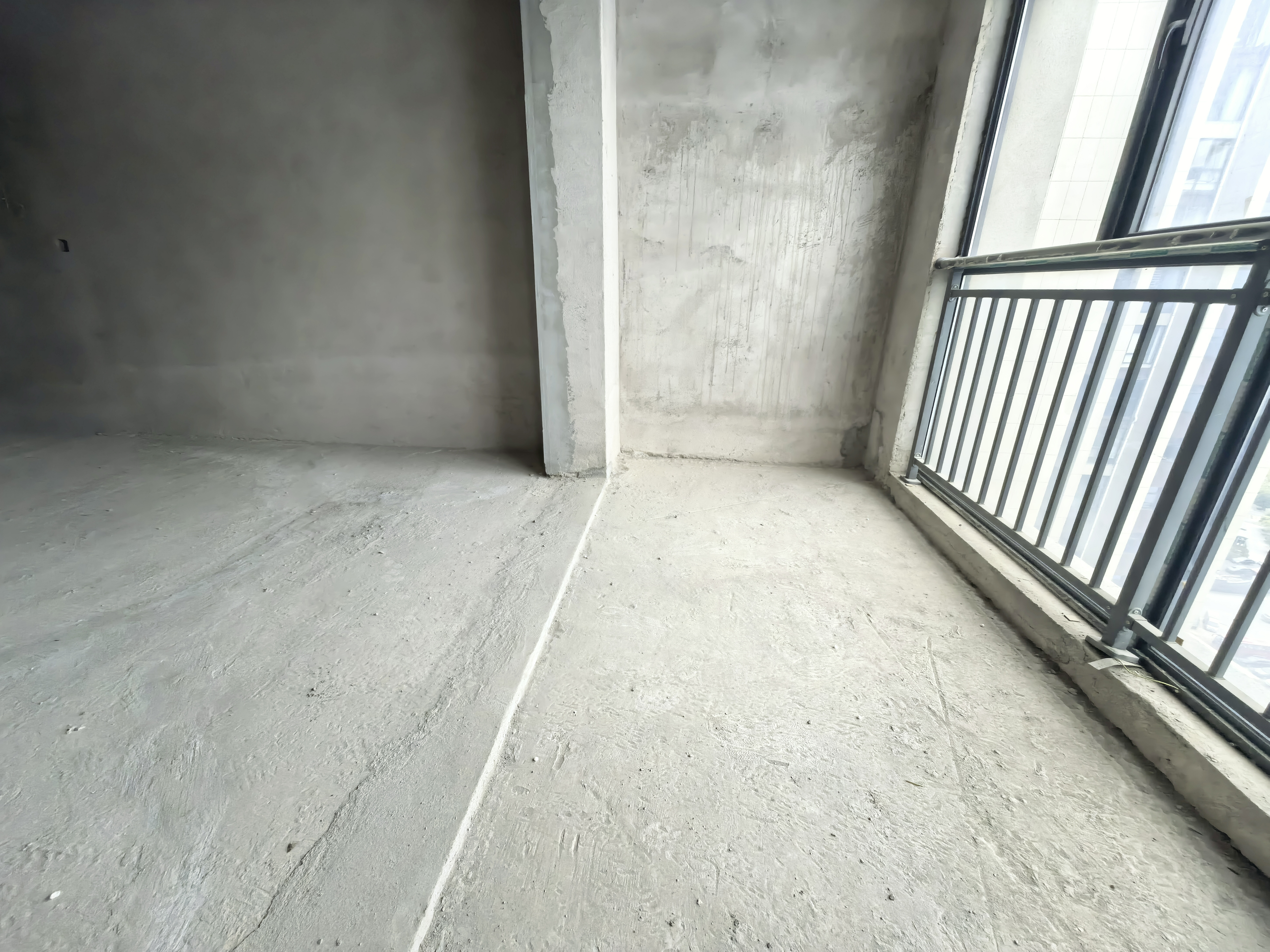 昊天珑璟湾 3室2厅1卫 55.0万 昊天珑璟湾 3室2厅1卫 55.0万客厅