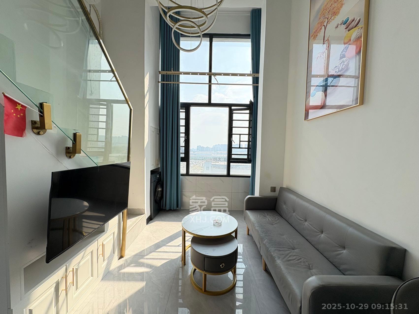 碧桂园星荟  1室1厅1卫    1300.0元/月