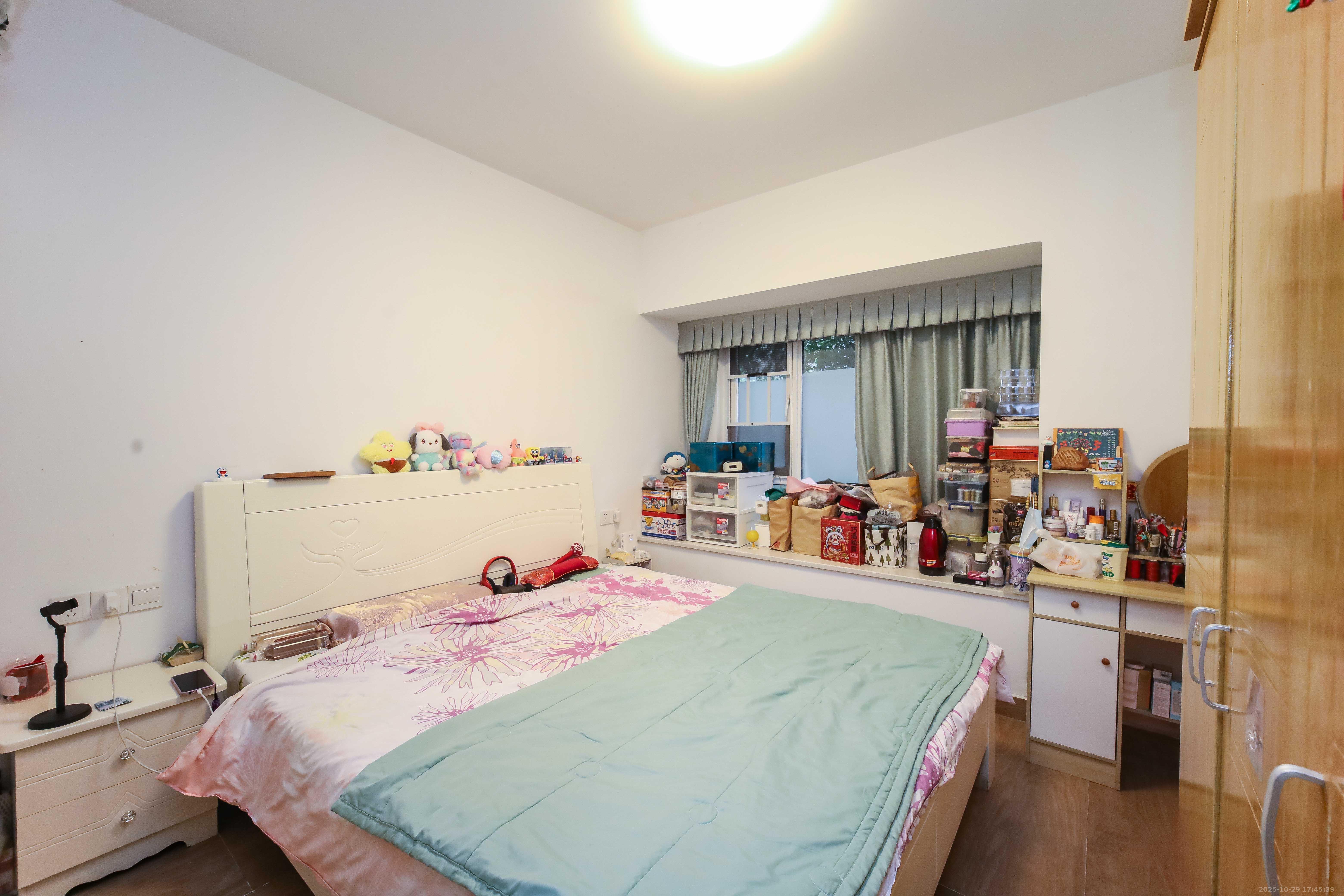 金地格林公馆  3室2厅2卫    110.0万 金地格林公馆  3室2厅2卫    110.0万卧室