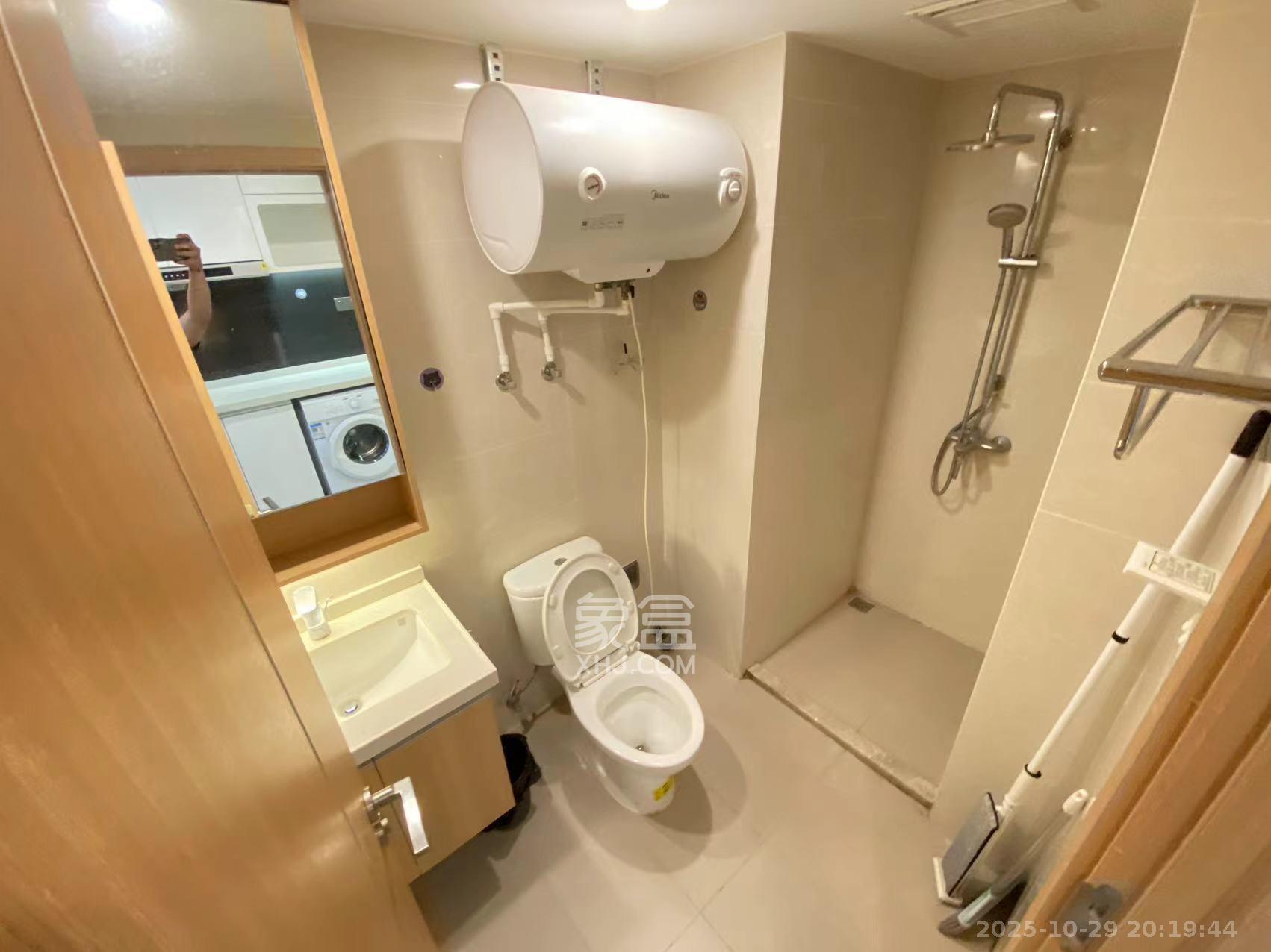 阳光城檀悦  1室1厅1卫    2500.0元/月 阳光城檀悦  1室1厅1卫    2500.0元/月室内图