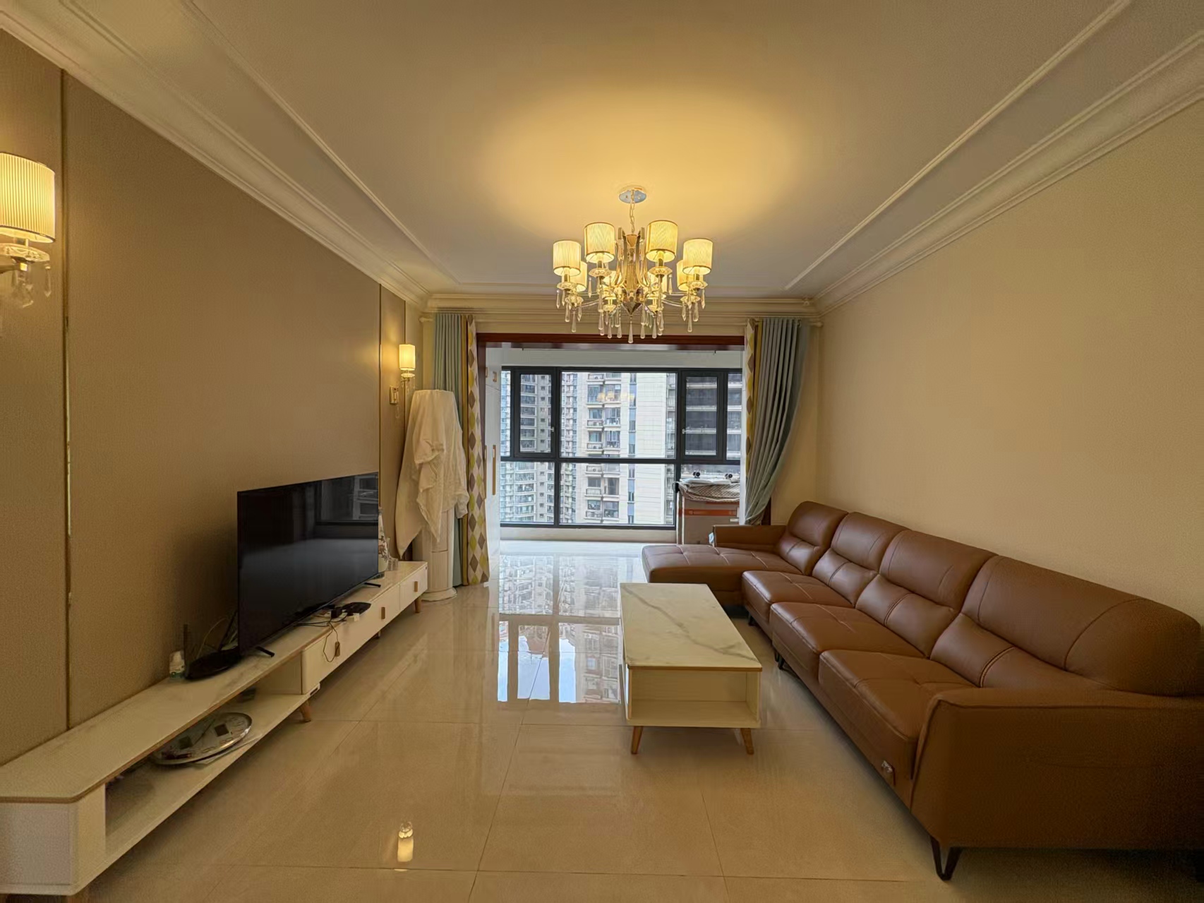 恒大华府 3室2厅2卫 78.0万 恒大华府 3室2厅2卫 78.0万室内图