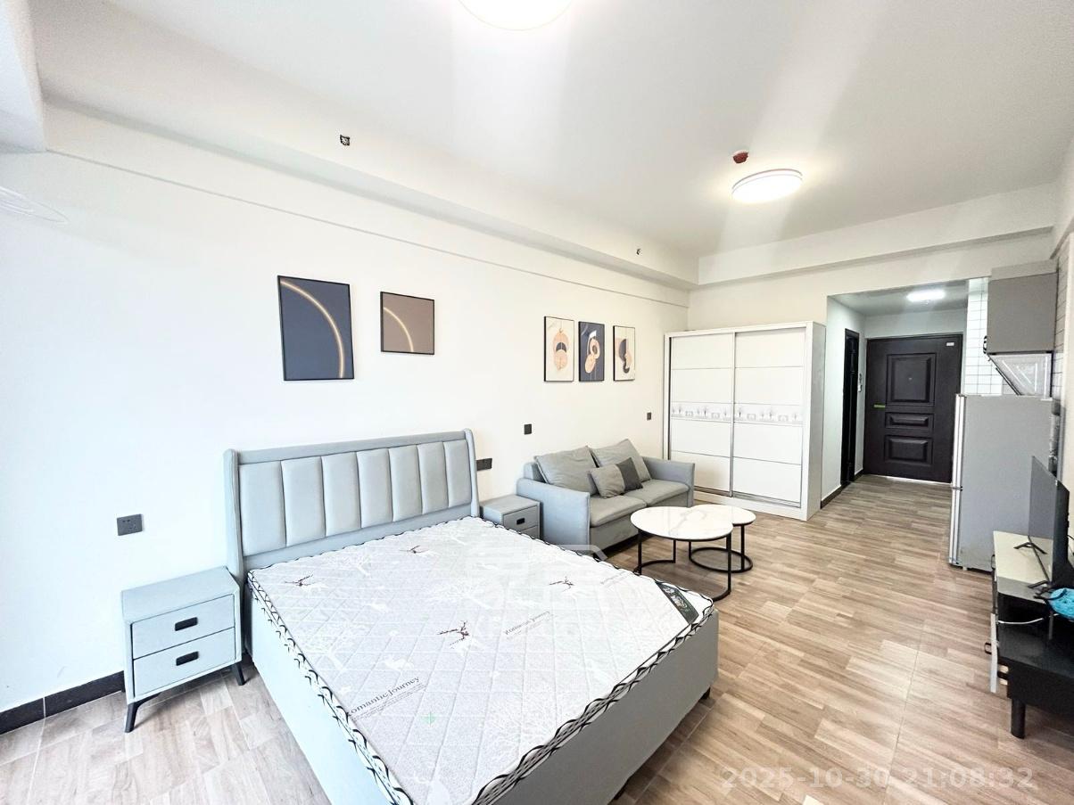 万润时光里  1室1厅1卫    1500.0元/月