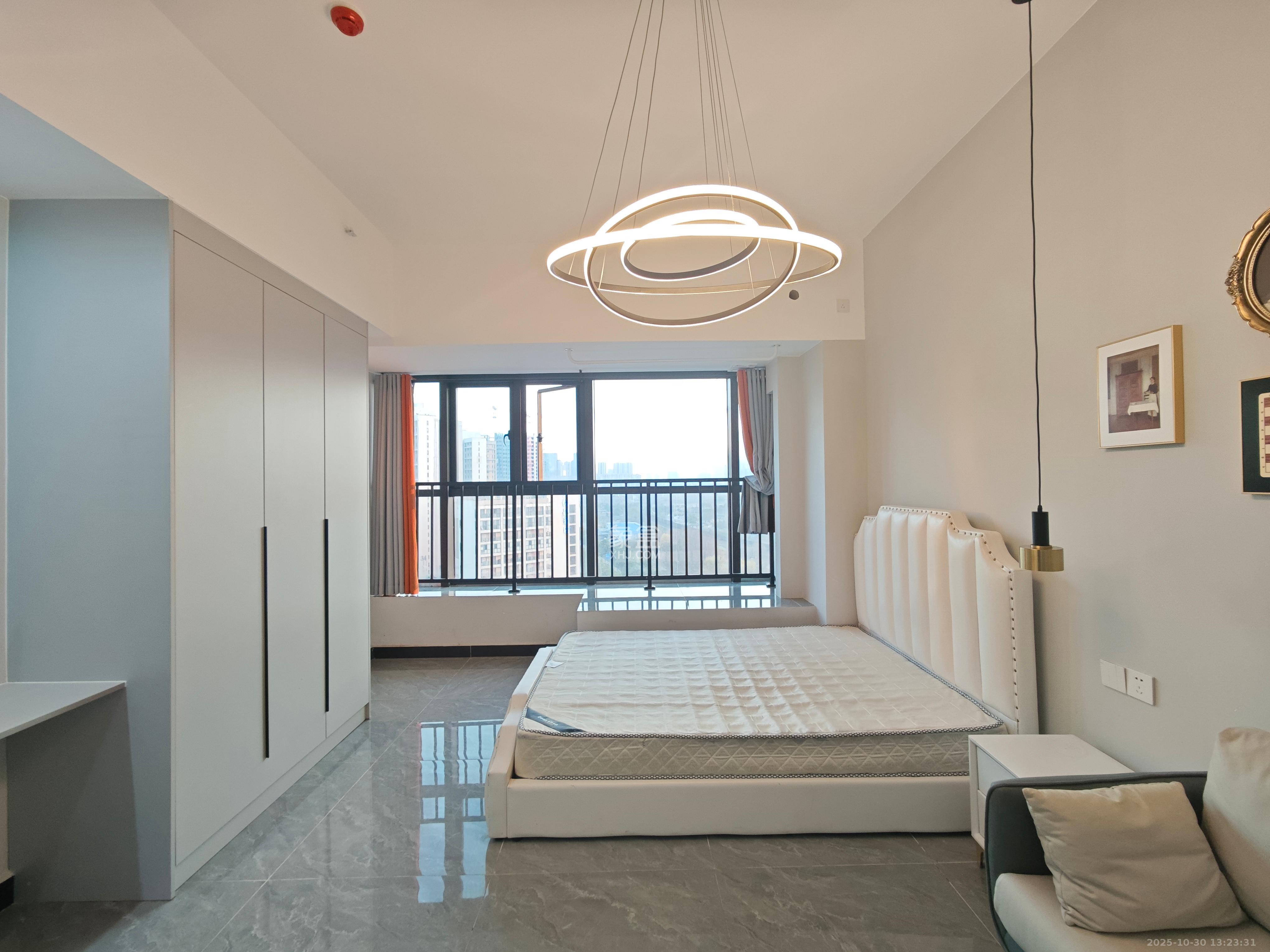 润和国际广场 1室0厅0卫 1650.0元/月 润和国际广场 1室0厅0卫 1650.0元/月室内图