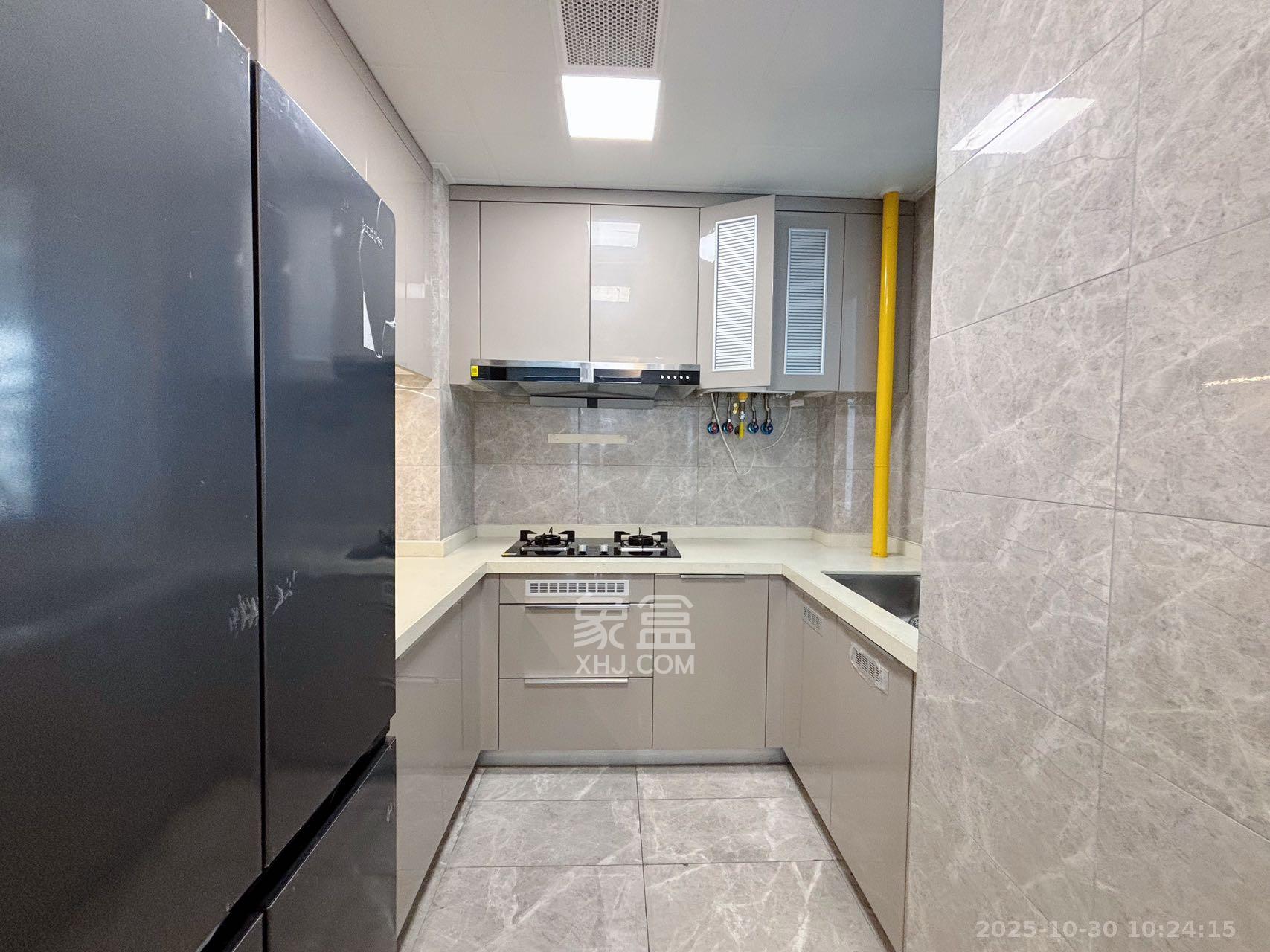 旭辉雨花郡  3室1厅2卫    4800.0元/月室内图