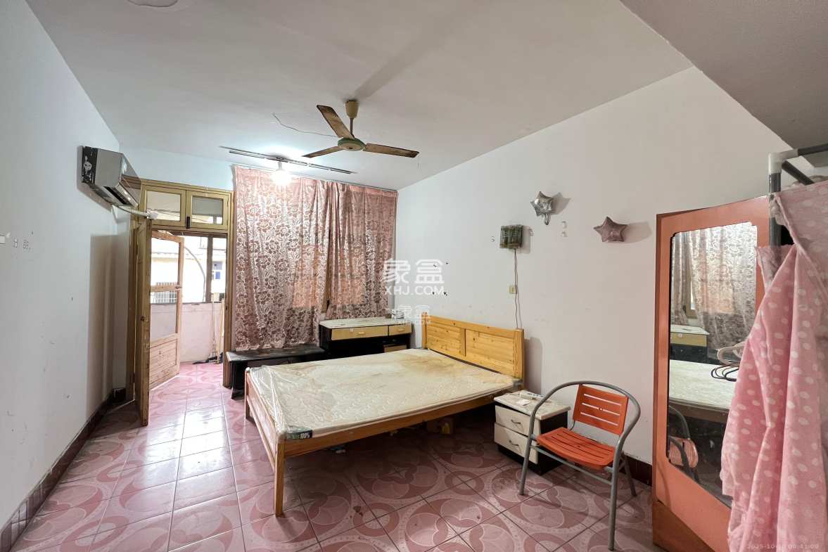 物华大院 2室2厅1卫 1200.0元/月 物华大院 2室2厅1卫 1200.0元/月室内图