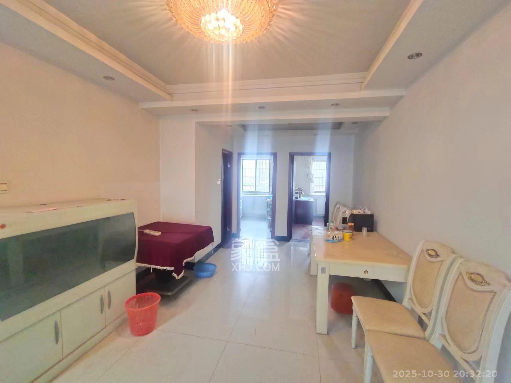 福圣园  3室2厅2卫    3200.0元/月室内图