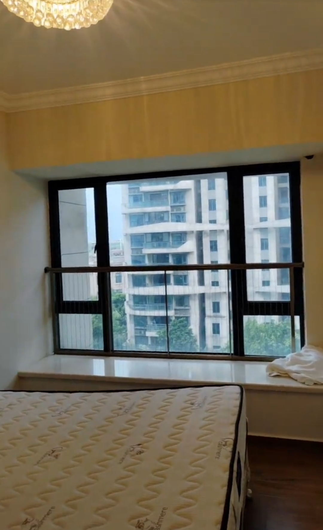 恒大海口文化旅游城  4室2厅2卫    4500.0元/月室内图