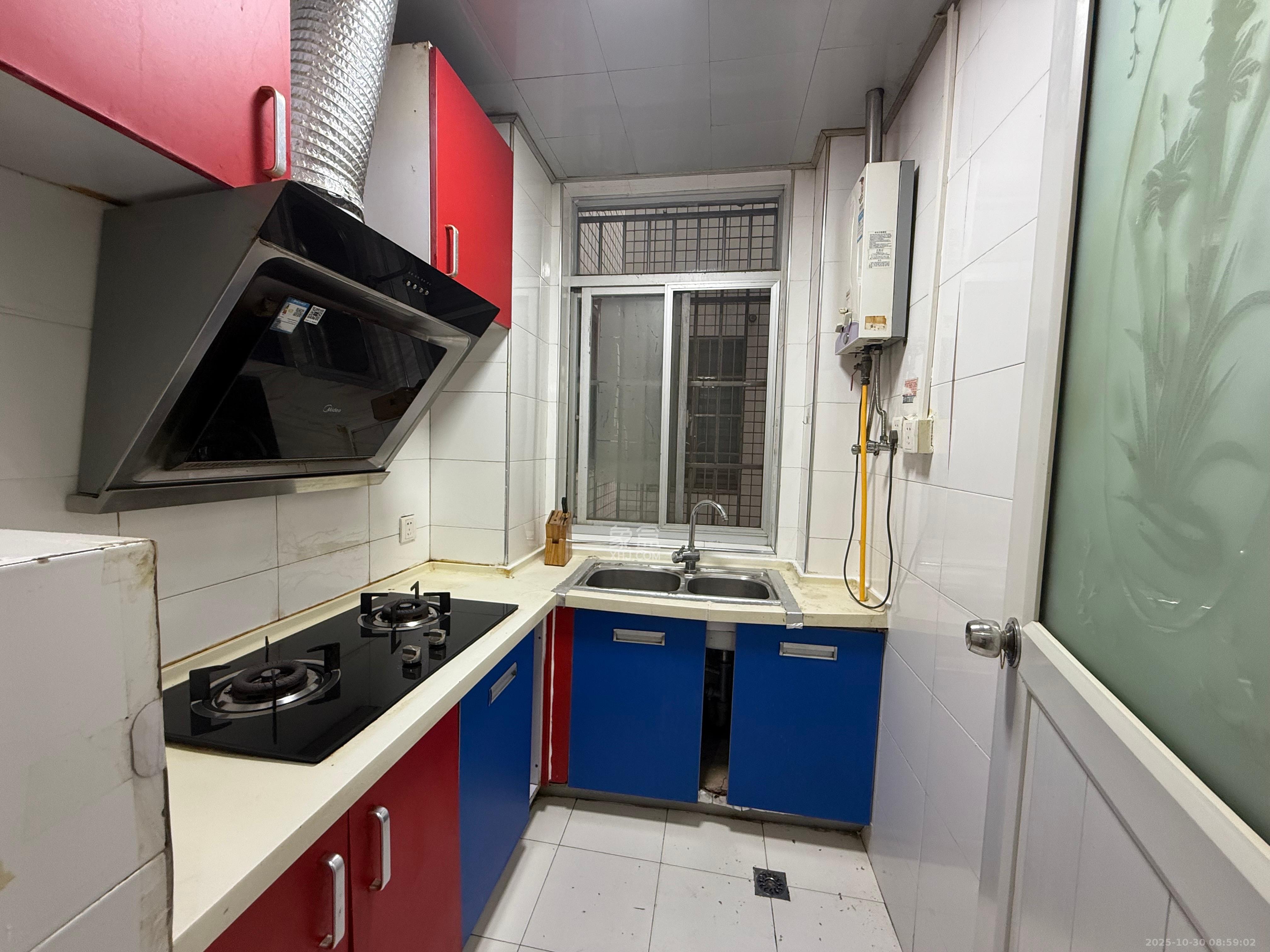 东方新世界 2室1厅1卫 2100.0元/月 东方新世界 2室1厅1卫 2100.0元/月室内图