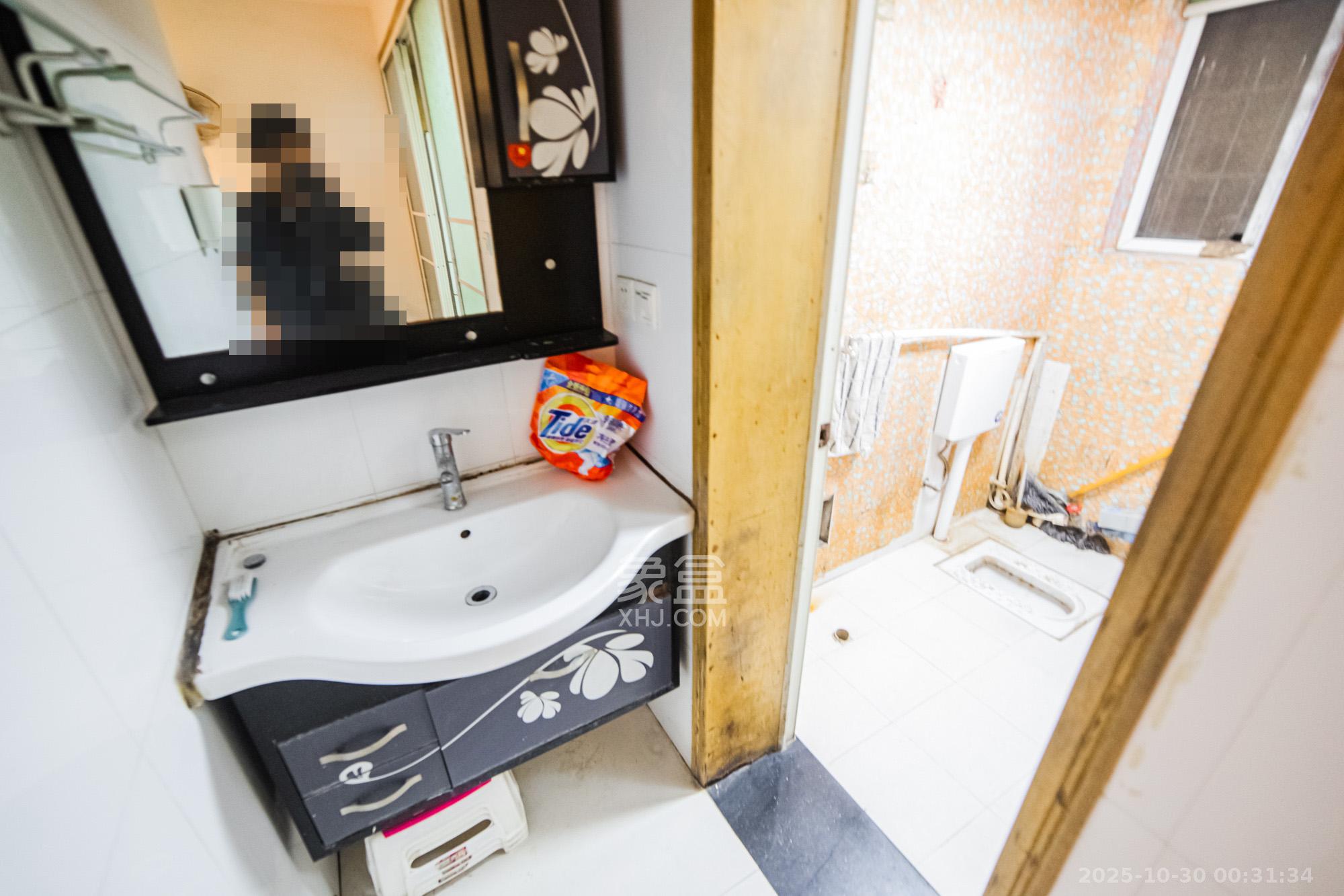 恒鑫澜北湾 2室1厅1卫 68.0万 恒鑫澜北湾 2室1厅1卫 68.0万卫生间