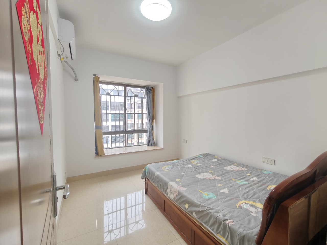 南海绿洲  3室2厅2卫    2900.0元/月室内图