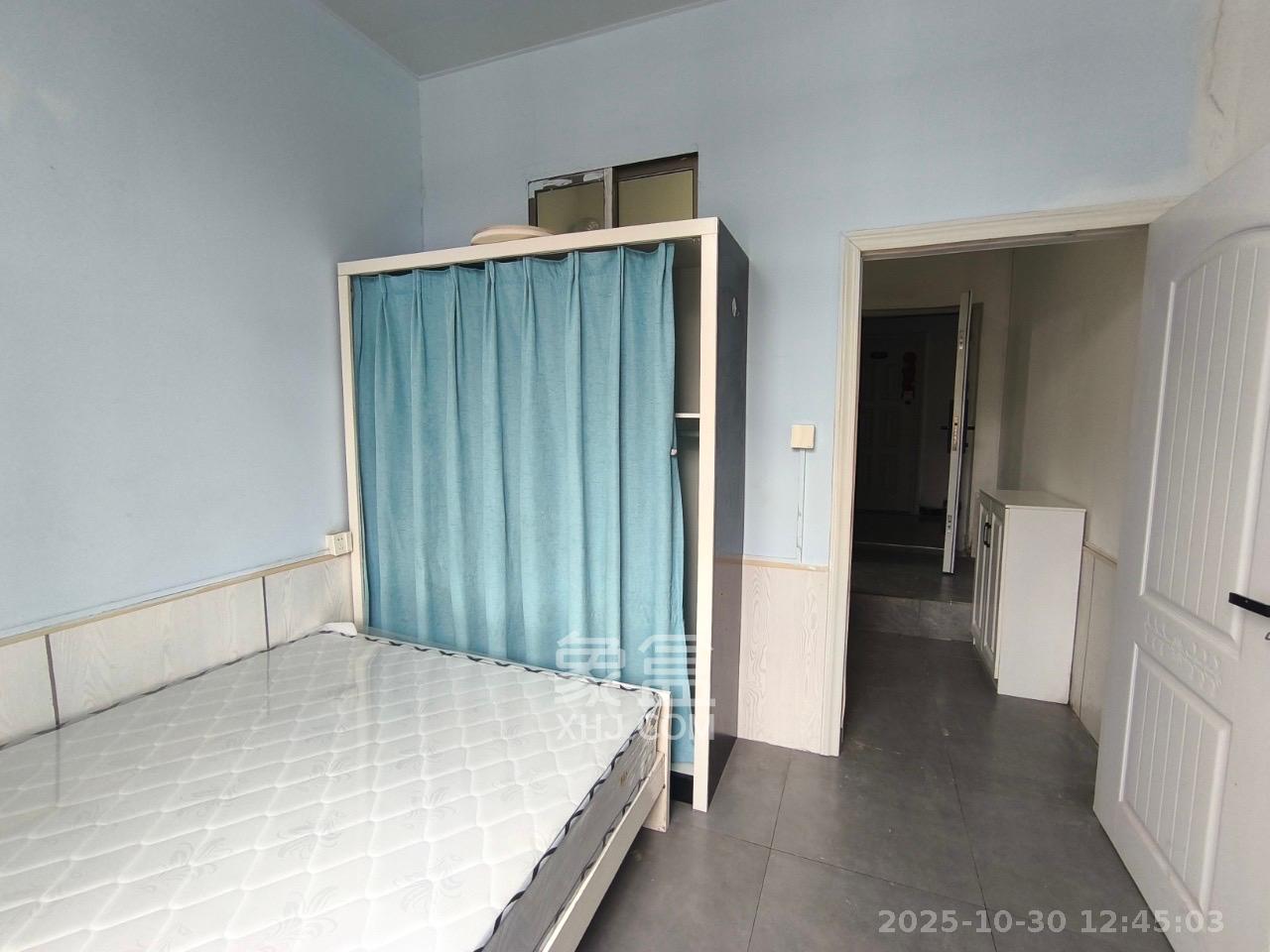 柏家塘小区  1室1厅1卫    1500.0元/月 柏家塘小区  1室1厅1卫    1500.0元/月室内图